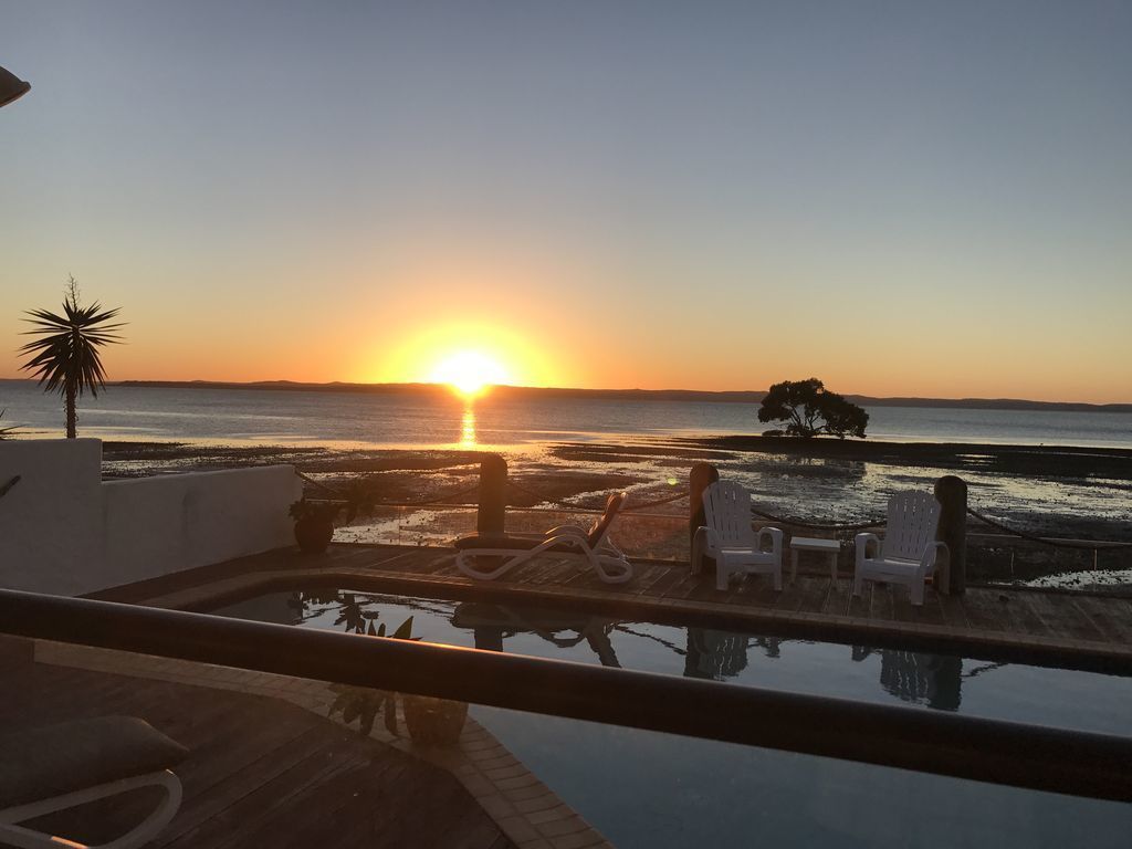 Moreton Bay Beach Lodgeunwind in Indulge in Discovery