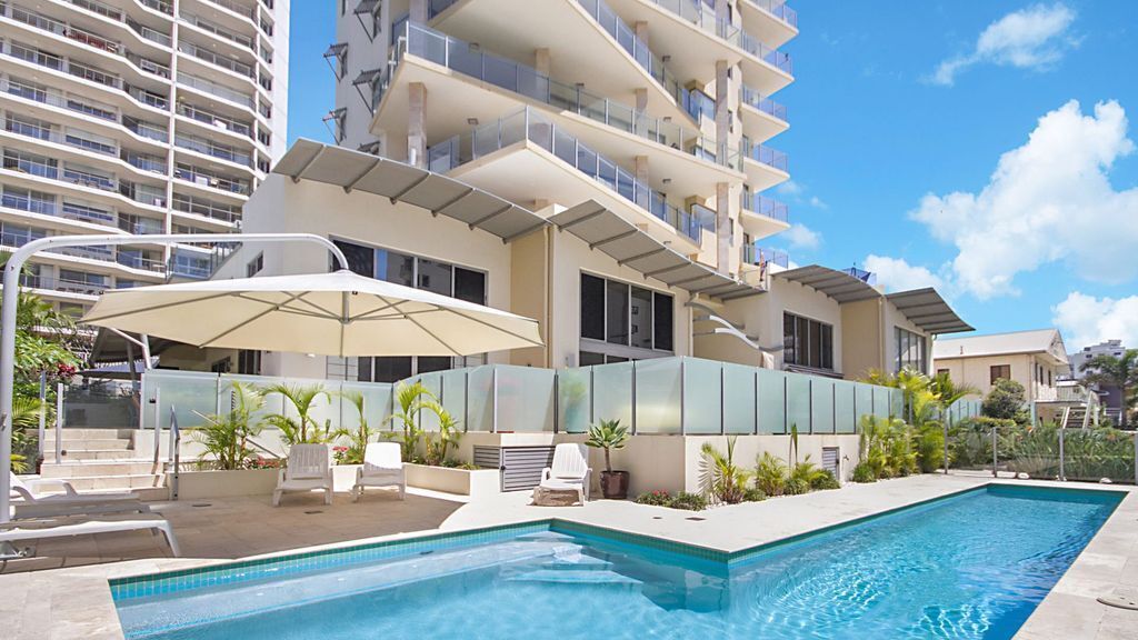 Maili 6 Luxury sky Home Apartment in Rainbow Bay Coolangatta Wi-fi Included