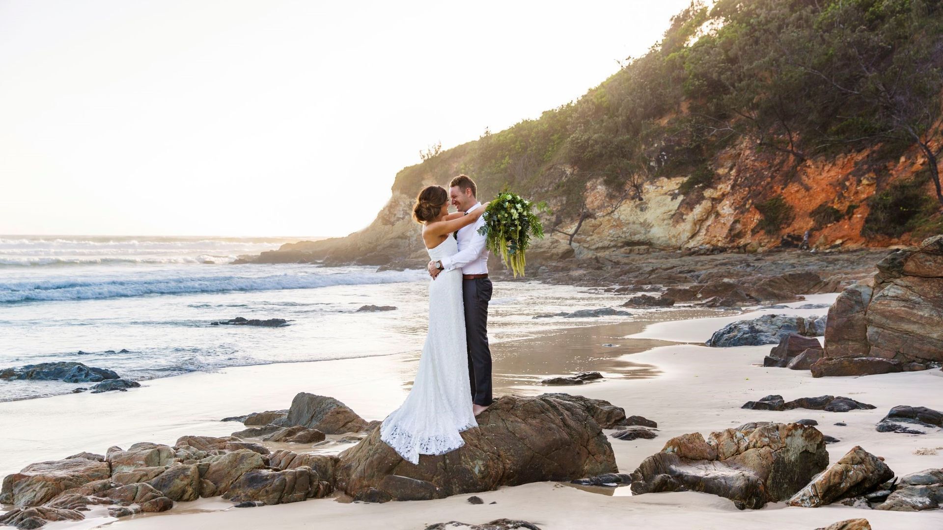 A Perfect Stay Pavilion 2 at Broken Head - Secluded, Beachfront Luxury