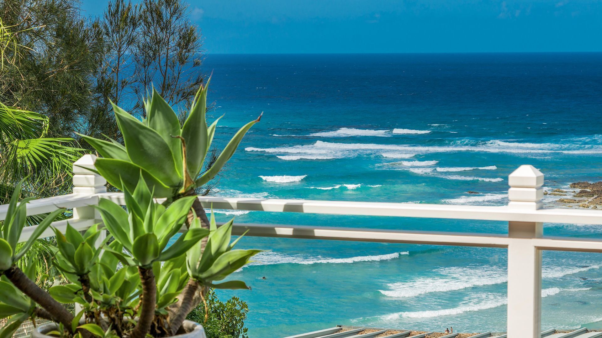 A Perfect Stay The Palms at Byron - Views Over Wategos