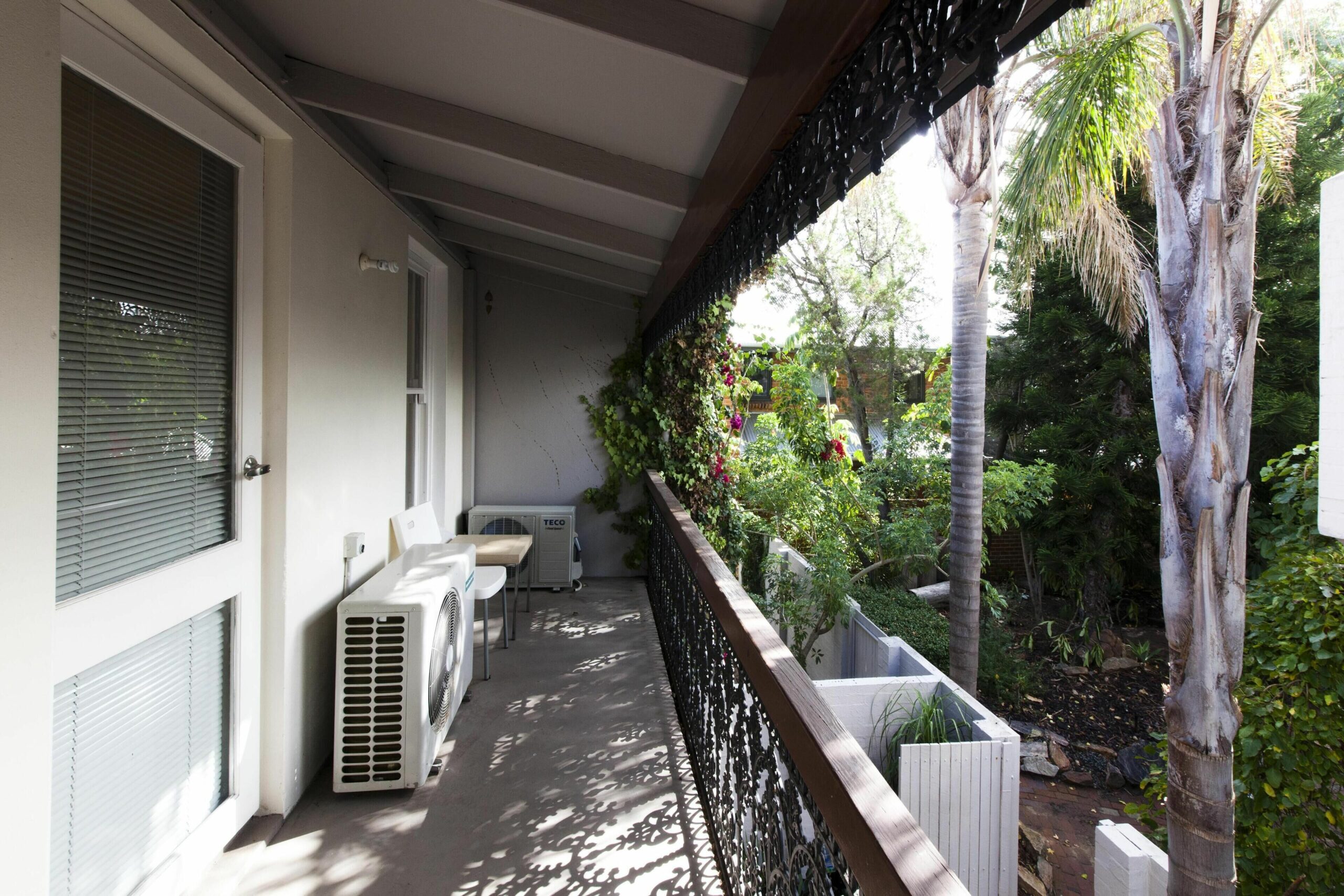 Stylish Subiaco Terrace Accommodation - 3 Bedrooms, Central Location