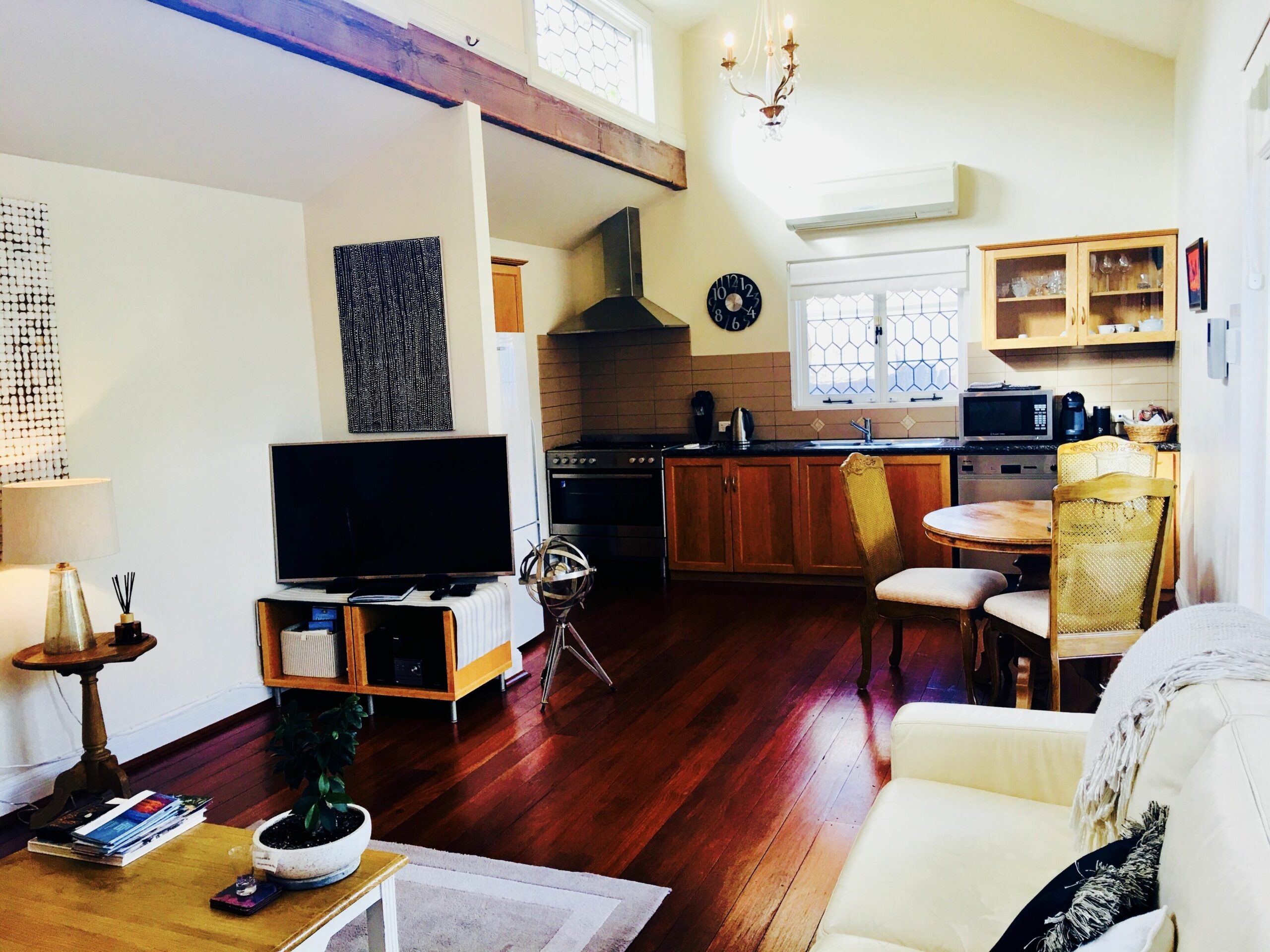 The Heritage Luxe Coach House, Fremantle