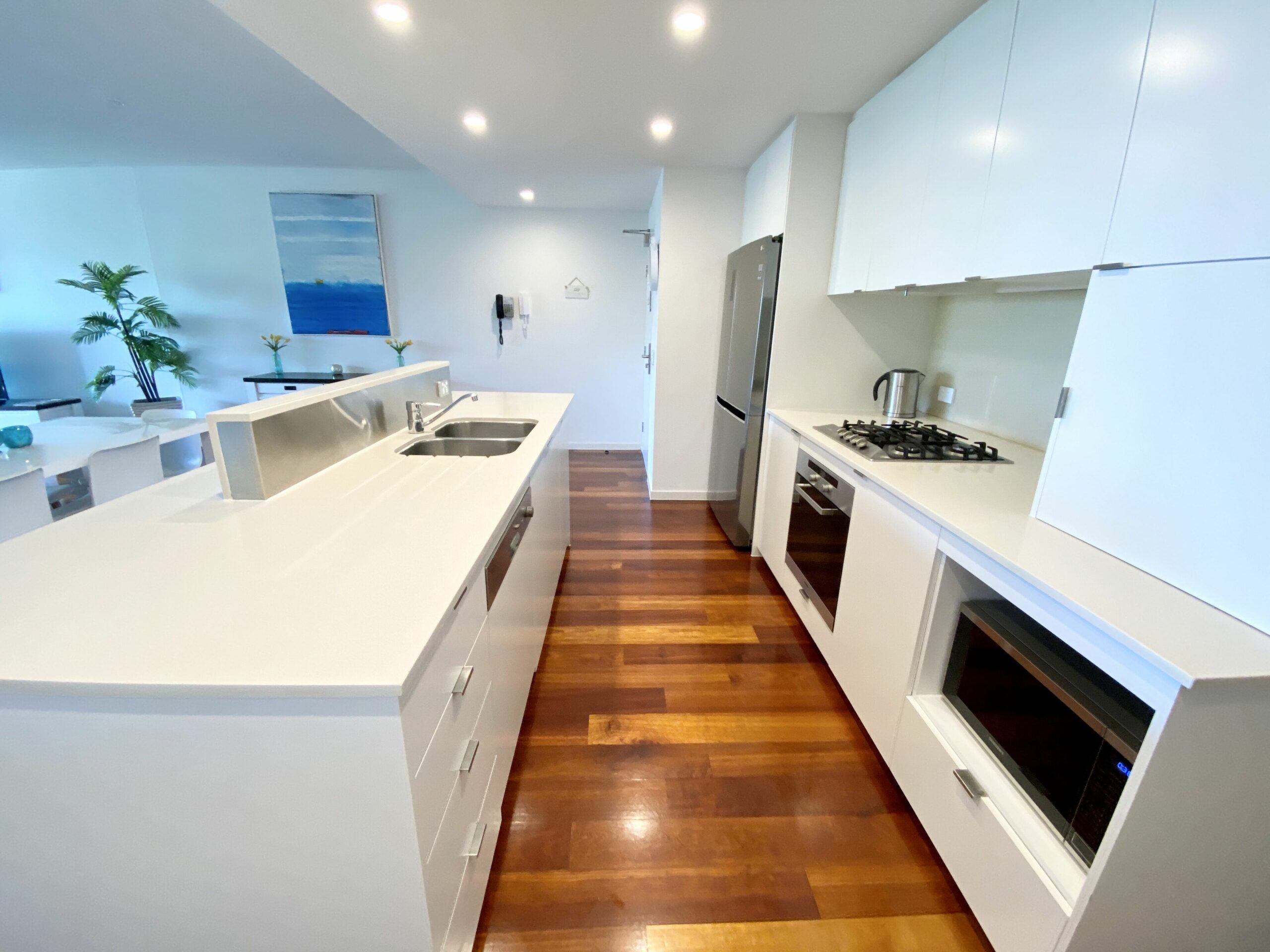 SPACIOUS BEACH PAD – AMAZING OCEAN VIEWS - CABARITA BEACH