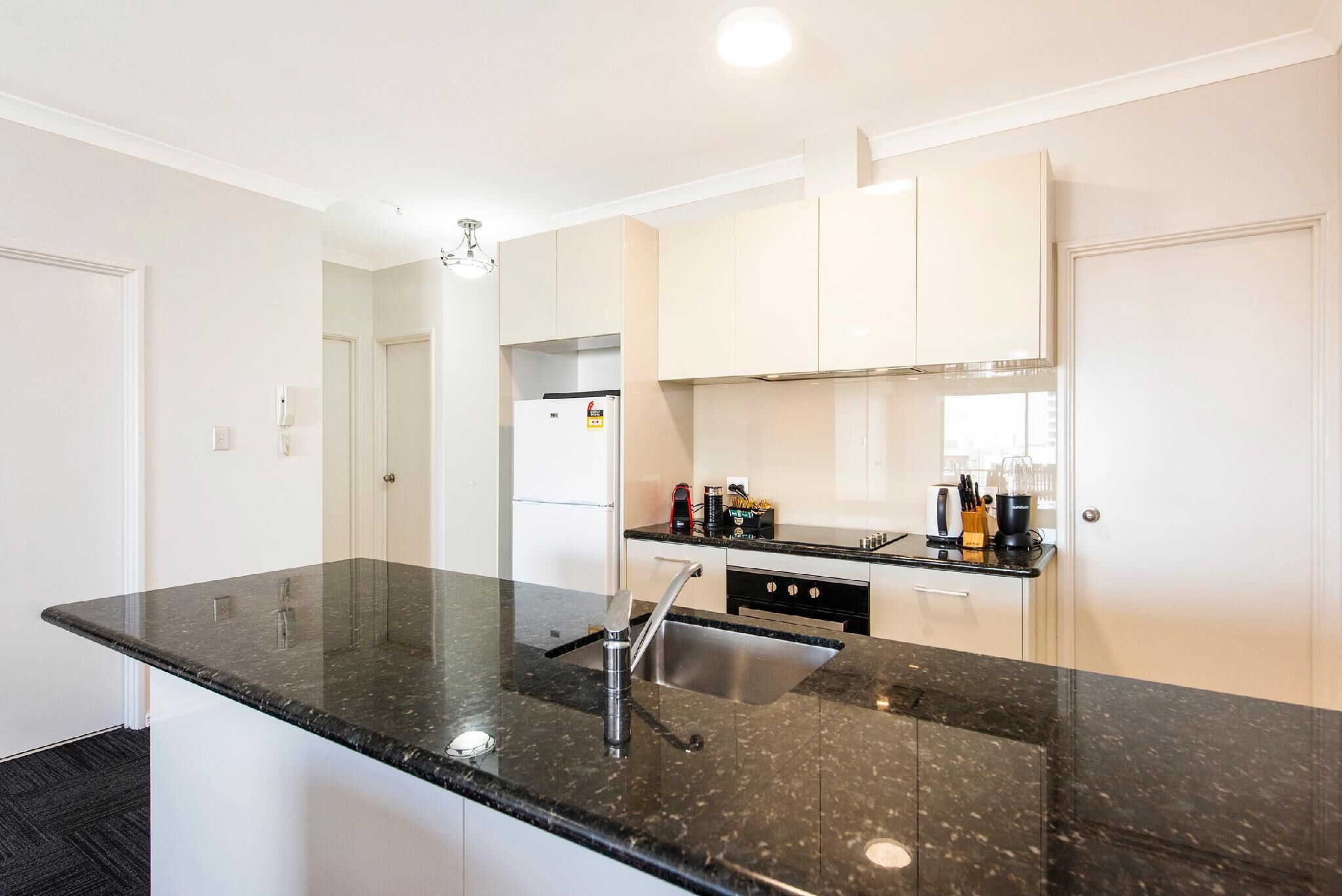 Huge two Bedroom, Updated and Fully Renovated Kitchen