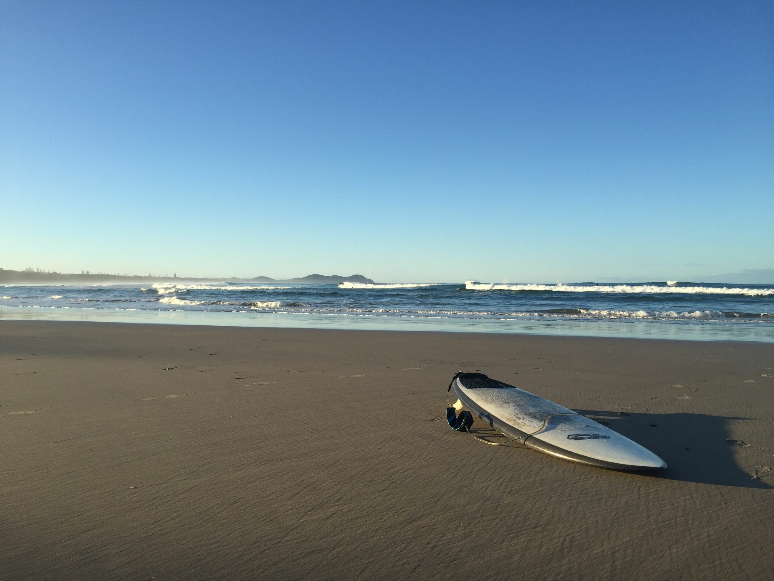 HUGE Beach House, Byron Shire.  Ocean views, 2 mins walk to beach.