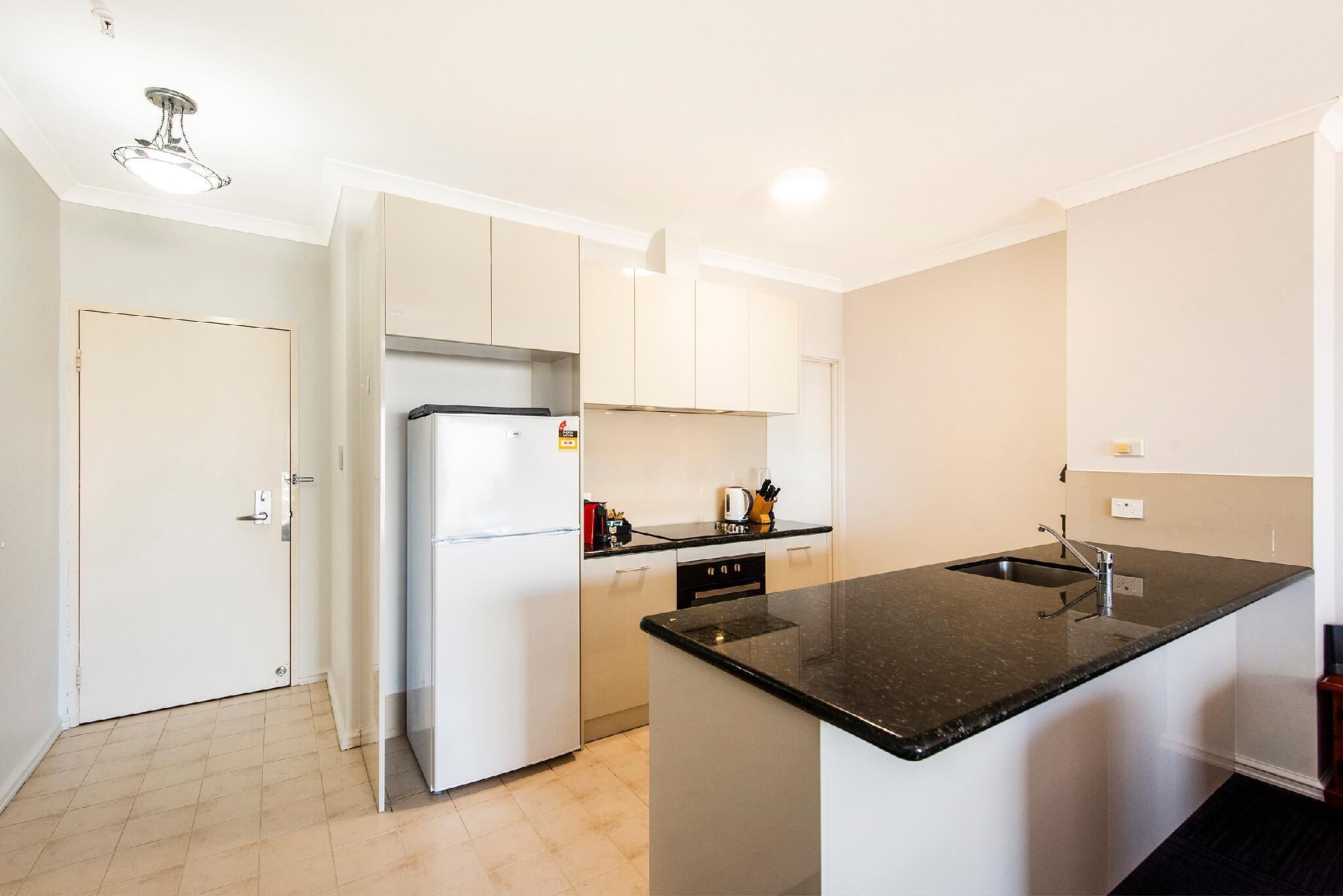 Huge two Bedroom, Updated and Fully Renovated Kitchen