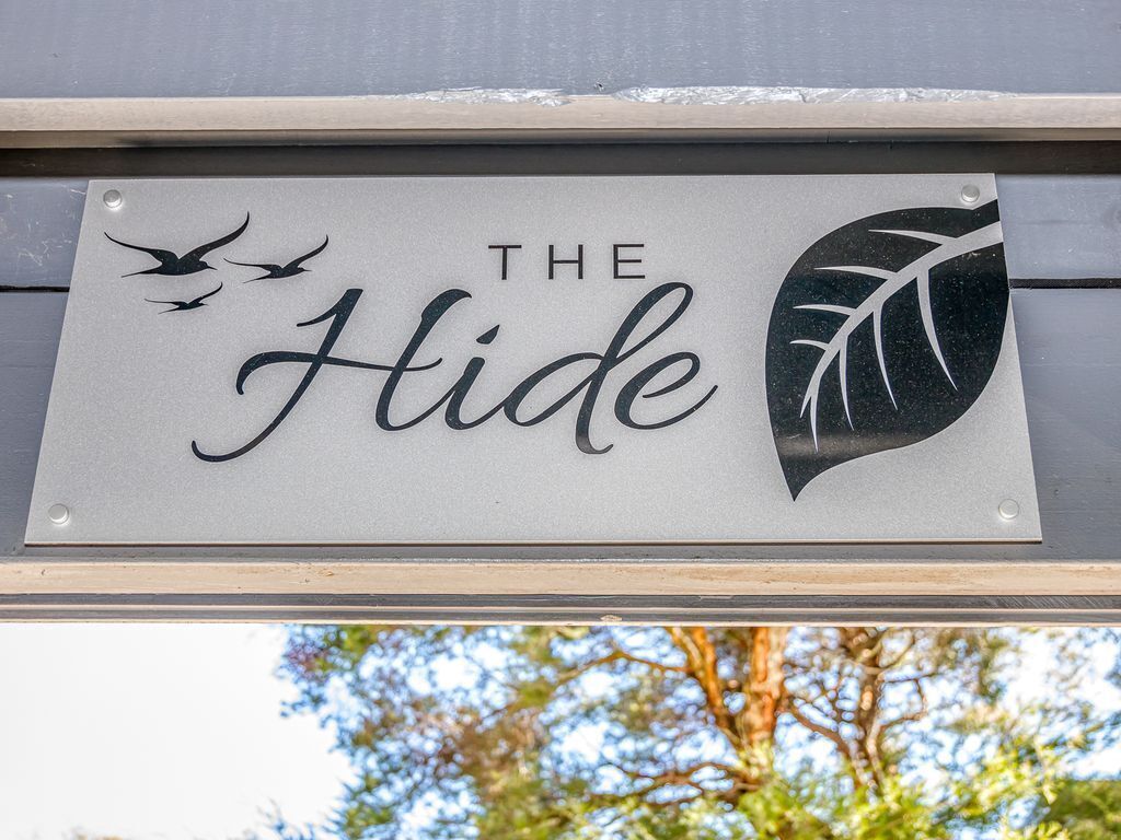 The Hide - pet Friendly With Private Pool