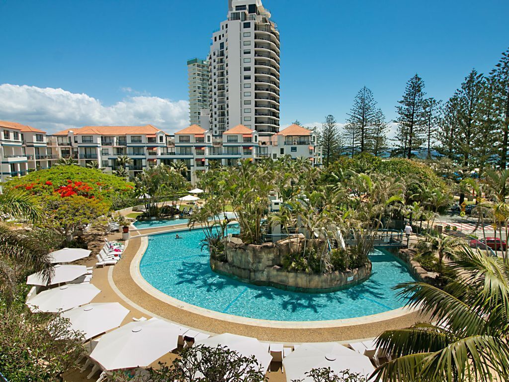 Calypso Plaza Resort Unit 215 Motel Style room in resort style complex on Coolangatta beach