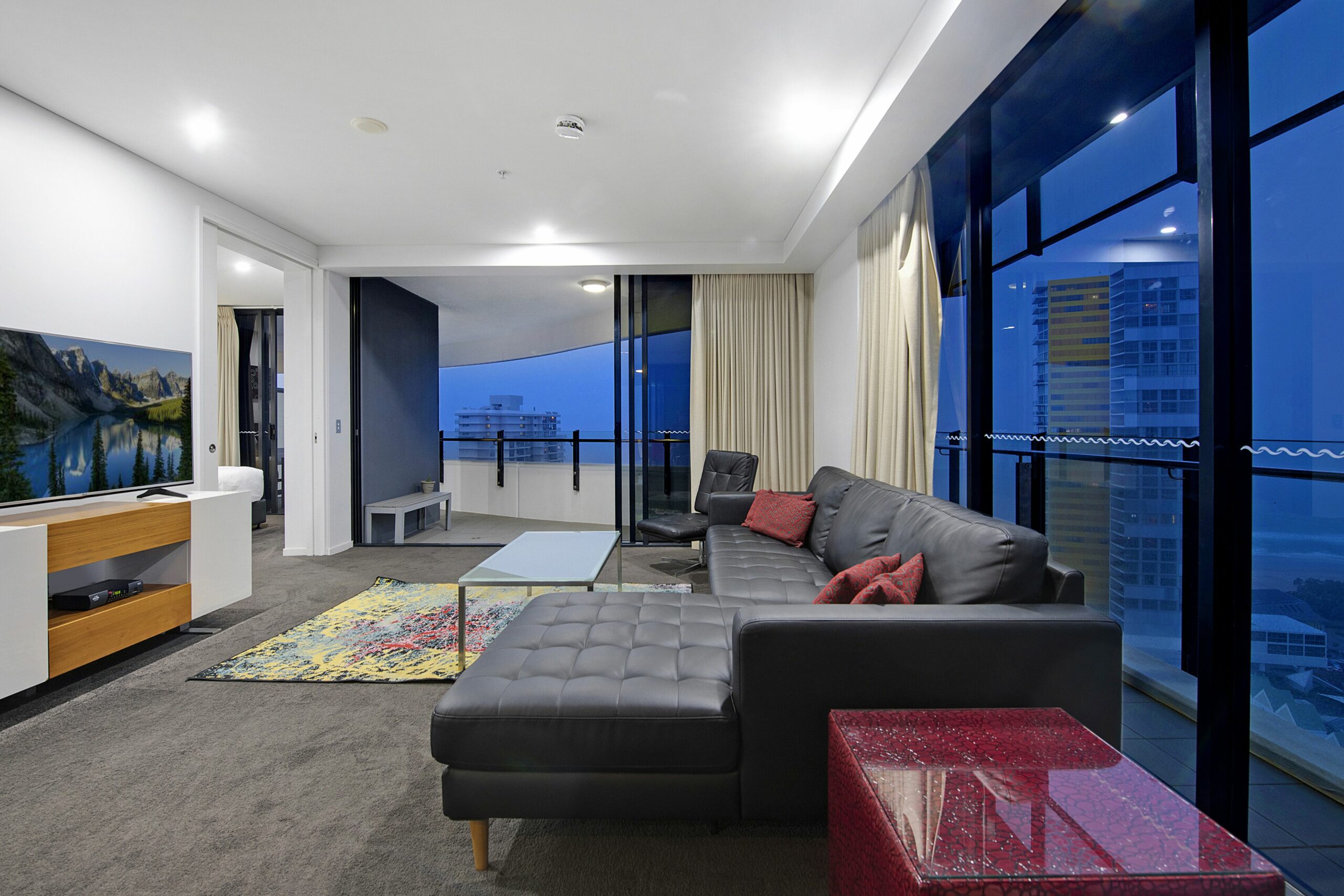 Wave Apartments Broadbeach