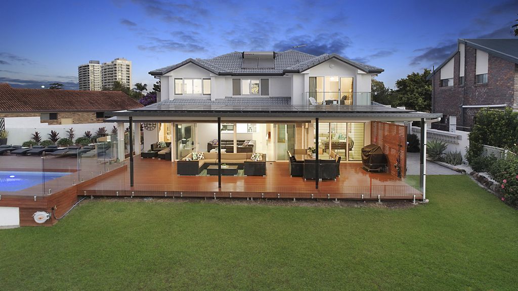 Vogue Holiday Homes - Whitehaven @ Broadbeach