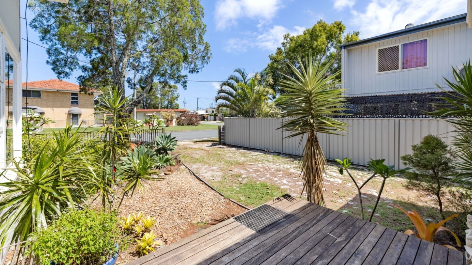 A CUTE BEACH SHACK - Air Con/Wifi/Pets