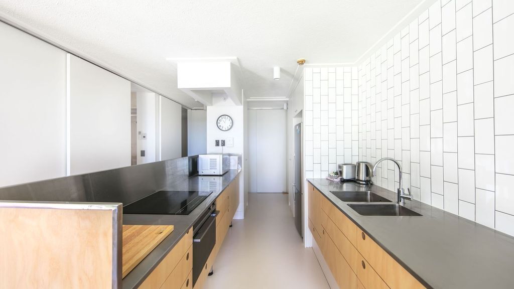 Burleigh Beach Tower – Renovated Unit With Free Wifi