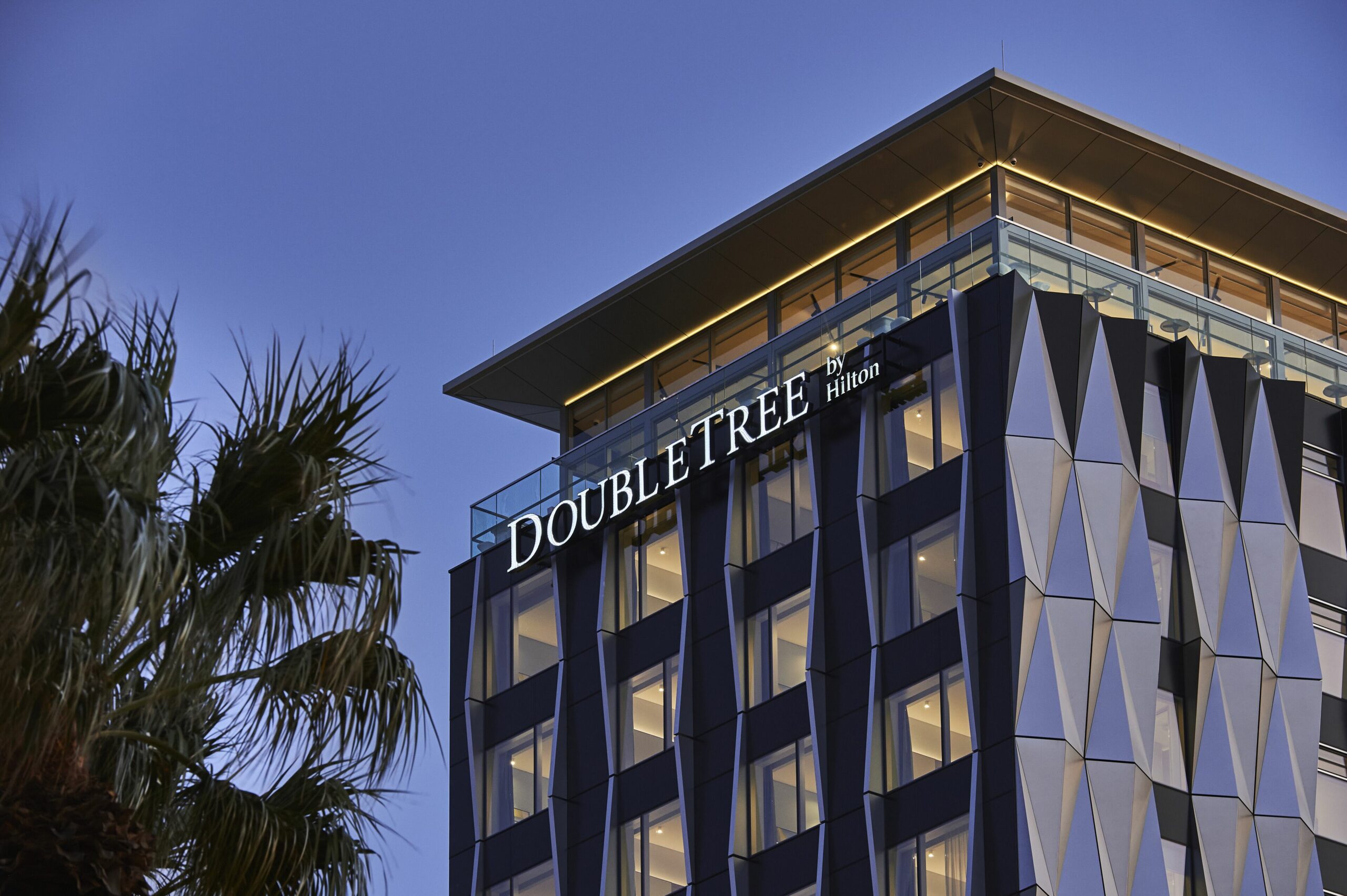 DoubleTree by Hilton Perth Waterfront