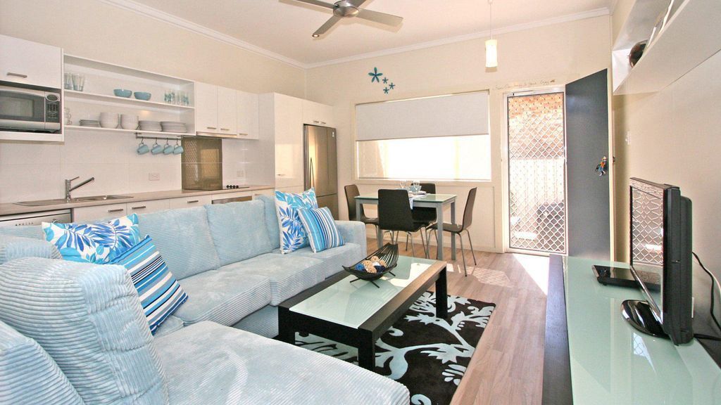 Yamba Daze - Sunset - Pet Friendly