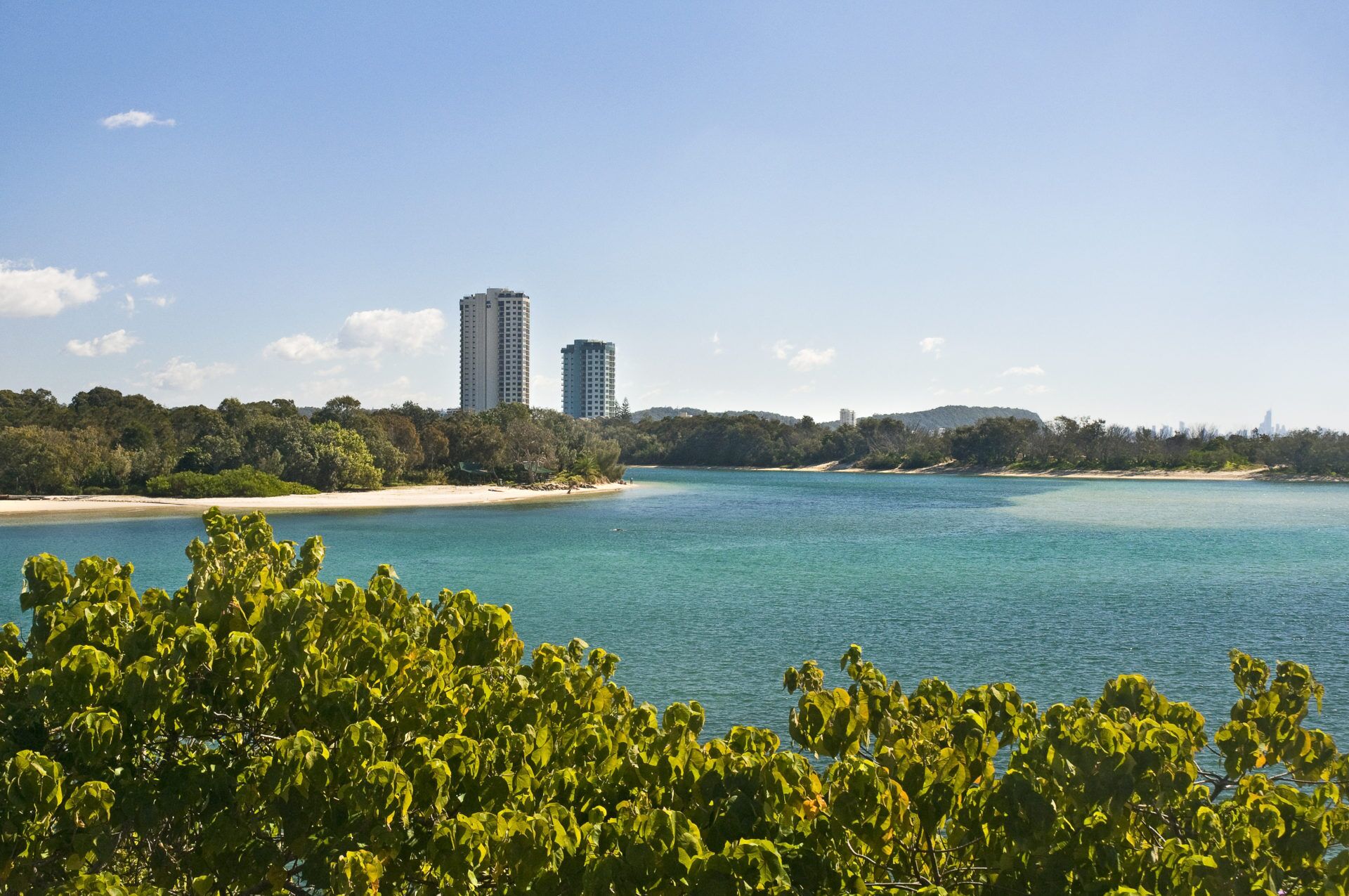 Currumbin Beachside Holiday Home