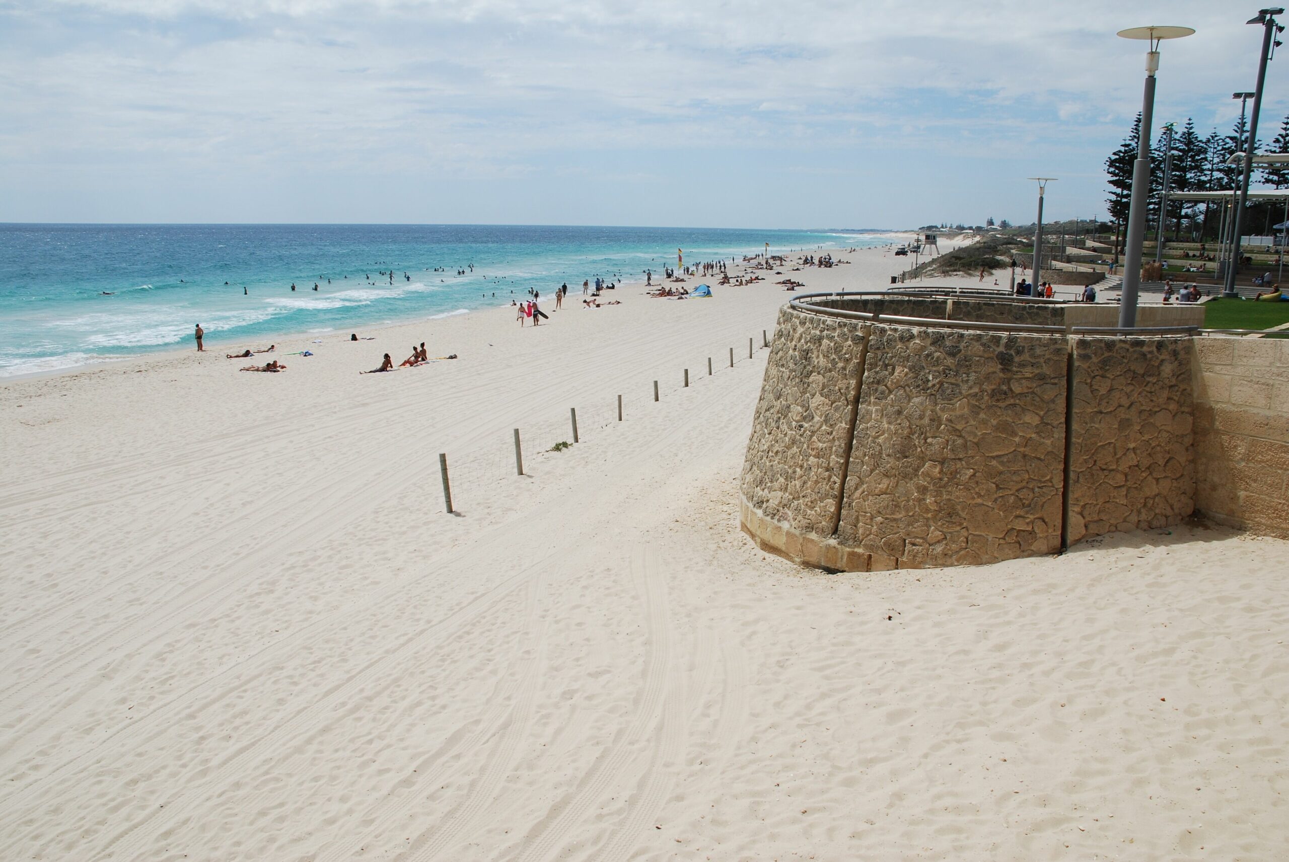 Scarborough Beach Apartment