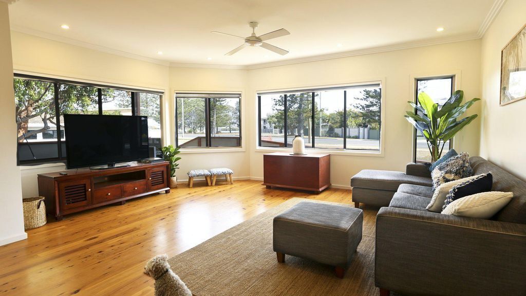 River Breeze 60 Wooli Street Yamba. Linen - Unlimited Wi-fi Just Listed