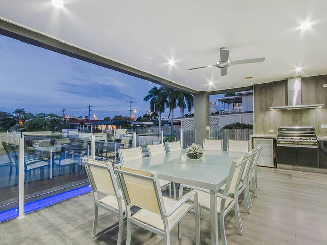 Vogue Holiday Homes - THE Grand @ Broadbeach