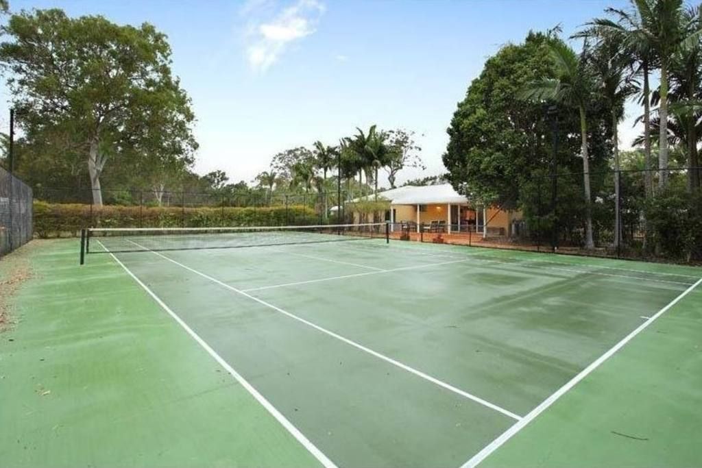 Guest House on 3 Acre Retreat - Pool + Tennis Court