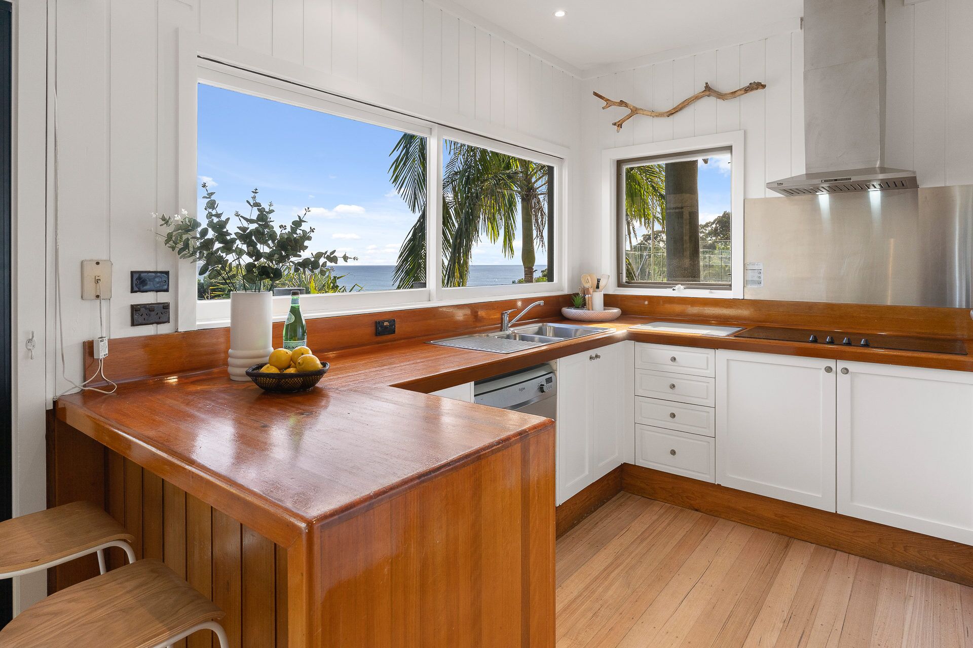 Byron Bay Treehouse on Lighthouse Road