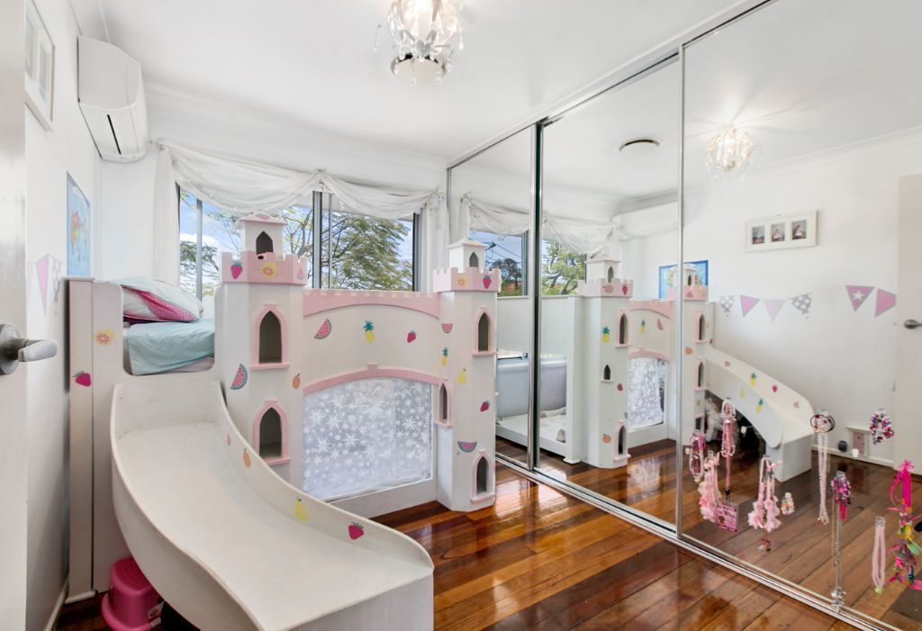 Great for Families/pet Friendly 5BD ,pool ,sleeps14 Less Than 5km to CBD