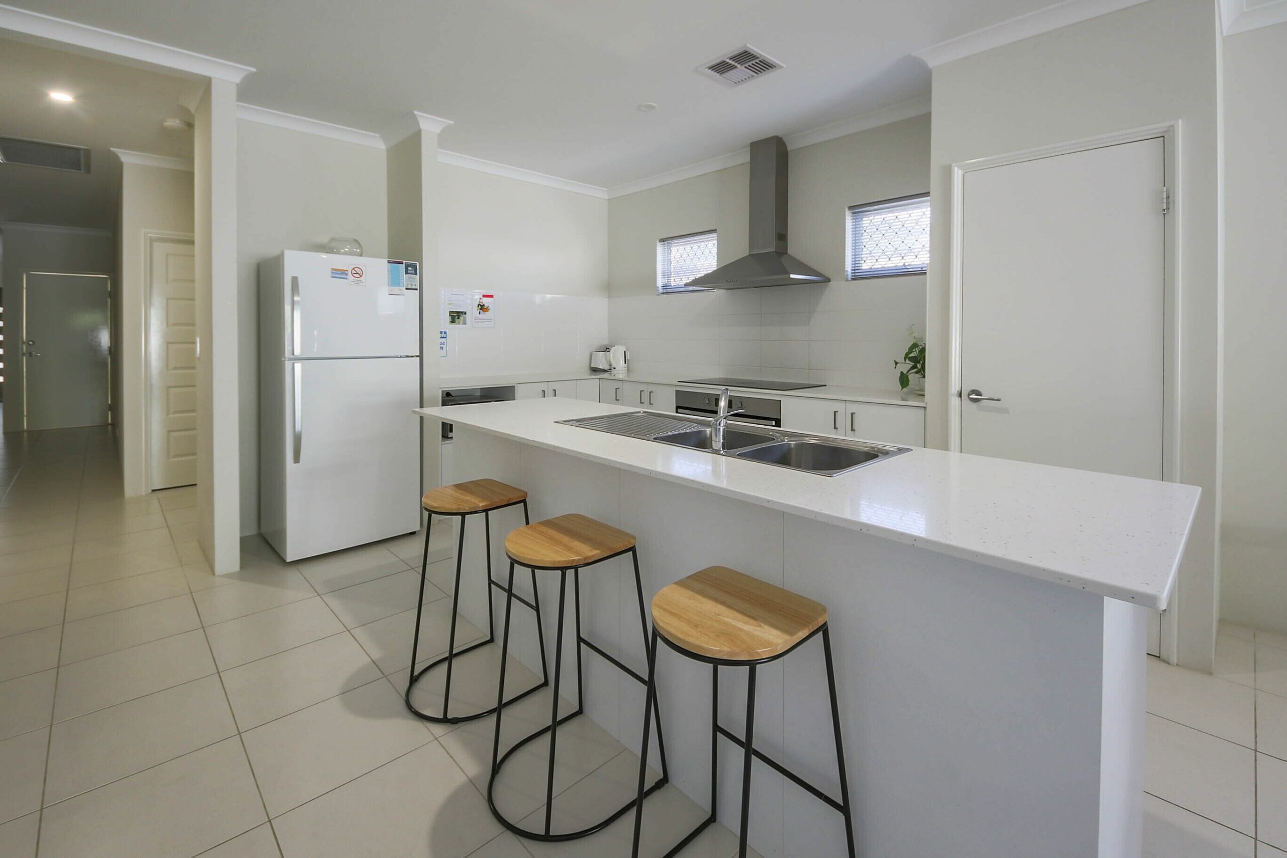 Cosy lodge Wilson - New Modern House Close to Perth CBD