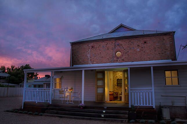 Outback Churchstay Luxury Accommodation