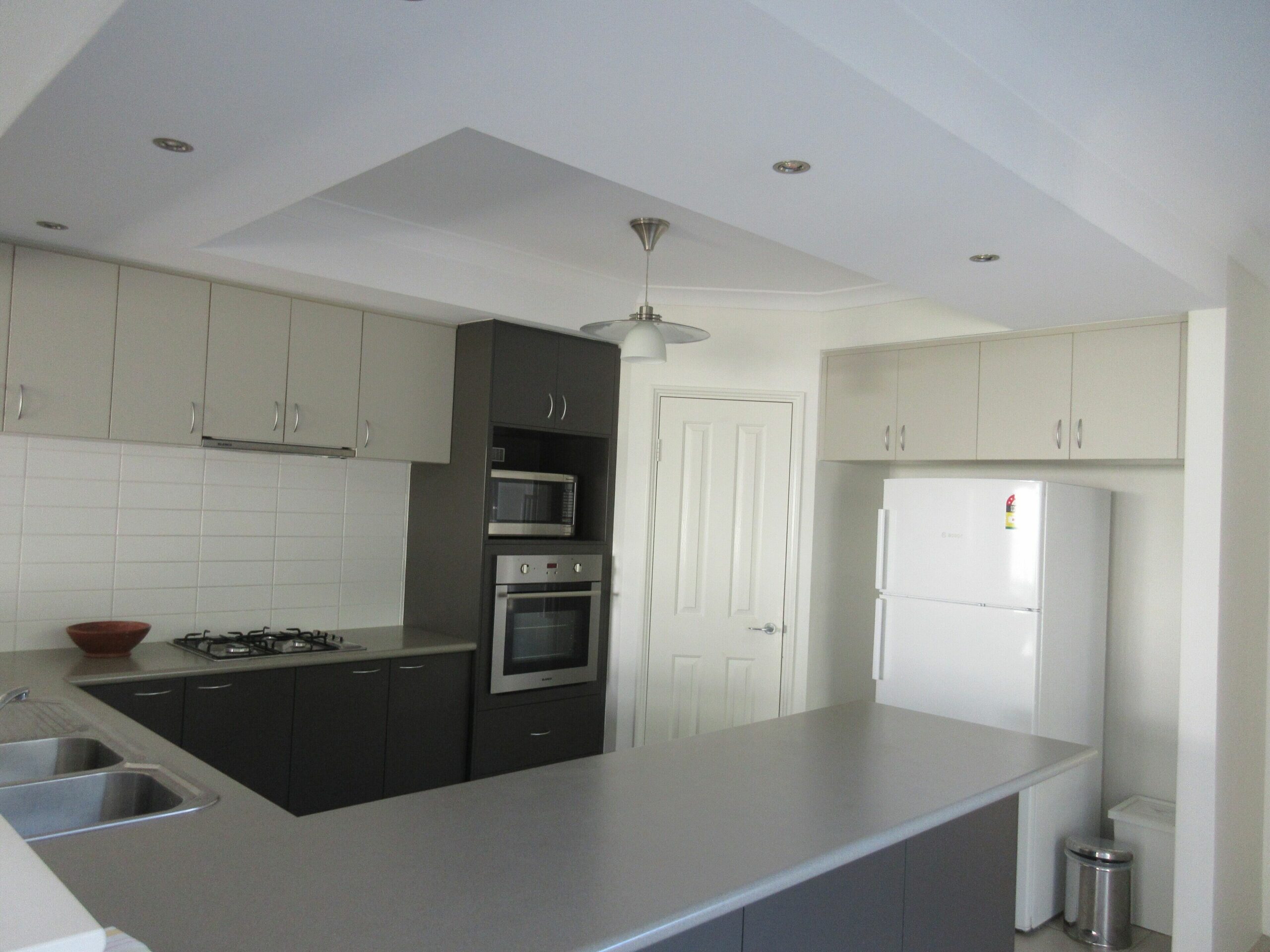 Beautiful & spacious home. 10 min from Perth CBD!