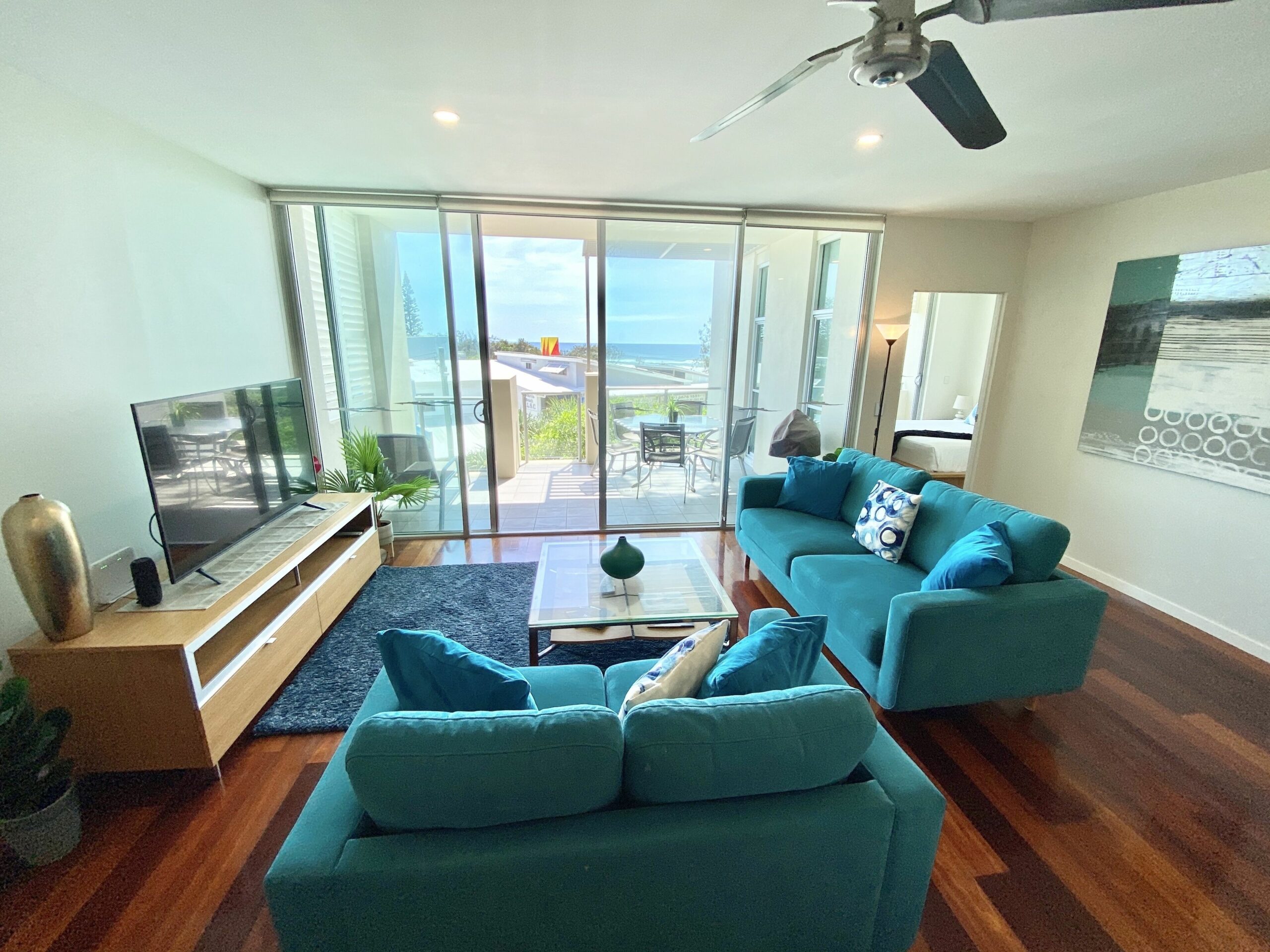 Absolute Beachfront - Cabarita Beachfront - Ocean Views - 3 Bed Apartment