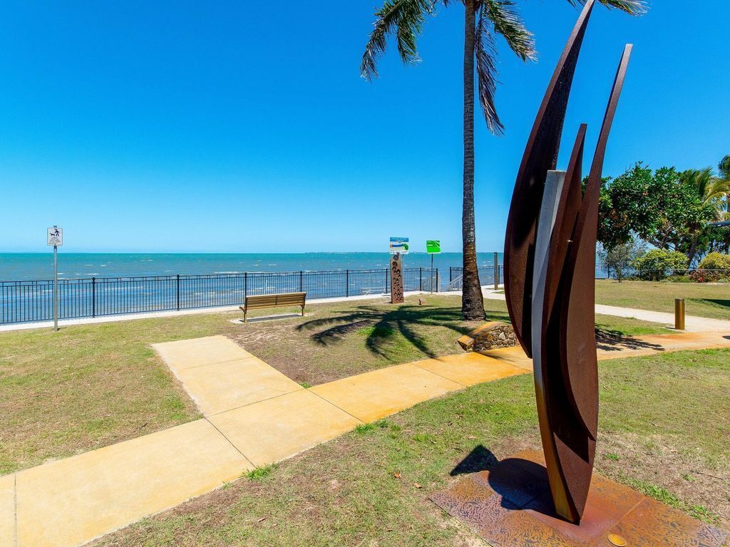 Great Views, Ground Floor Unit Clearview Apartments South Esplande, Bongaree