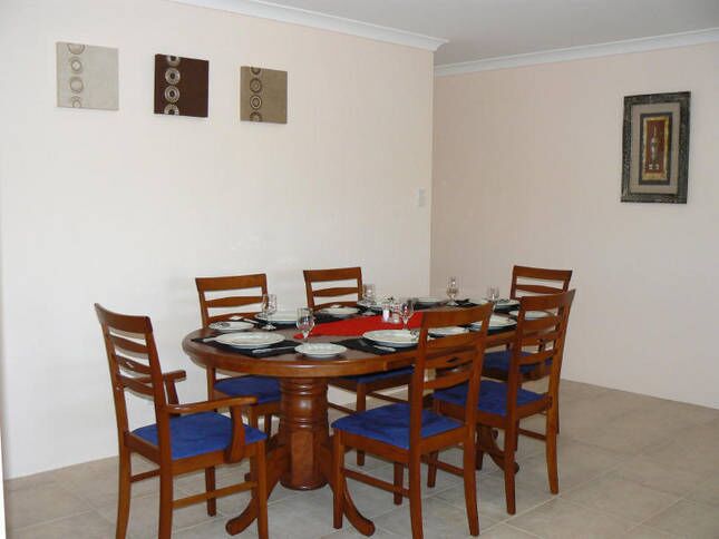 Airconditioned Geraldton Luxury Retreat