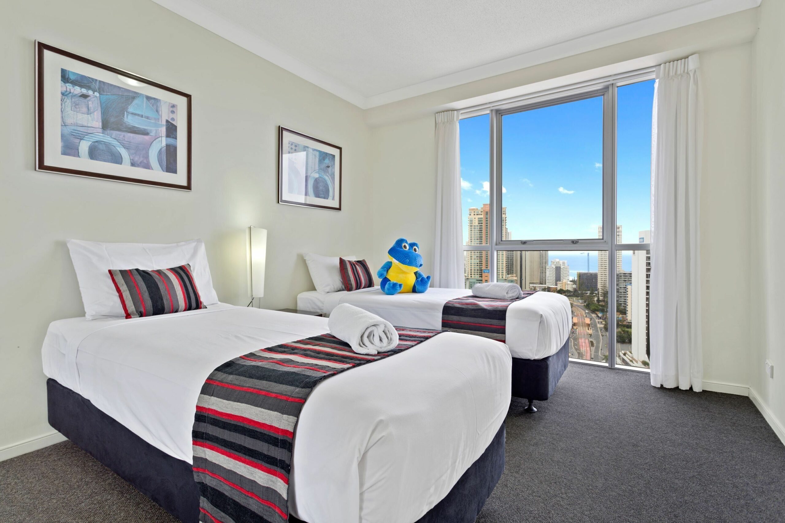 Chevron Renaissance Level 22, Spacious and Bright Ambiance With Amazing Views