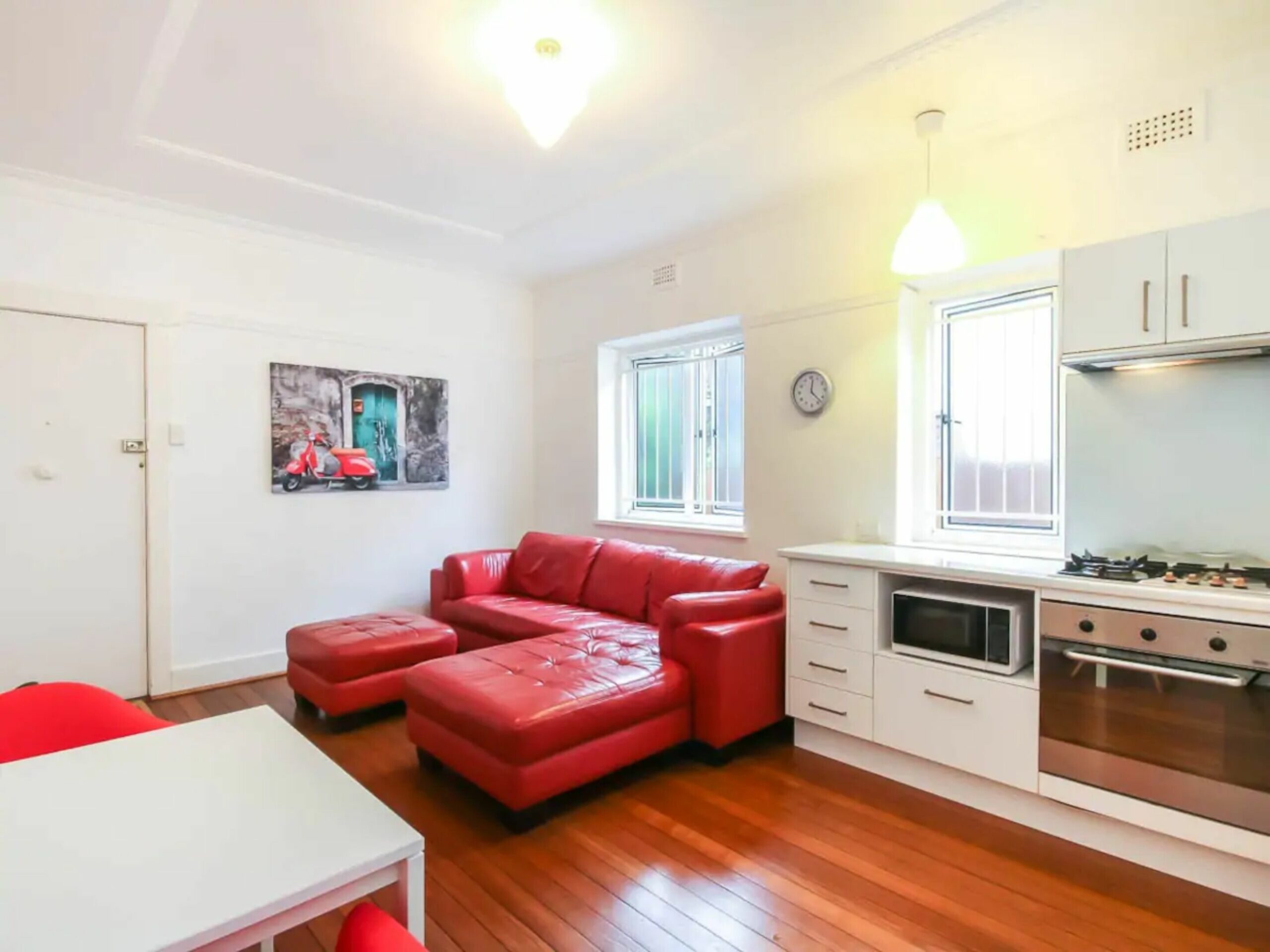 Quiet 1 Bedroom Apartment 5 Minutes From CBD