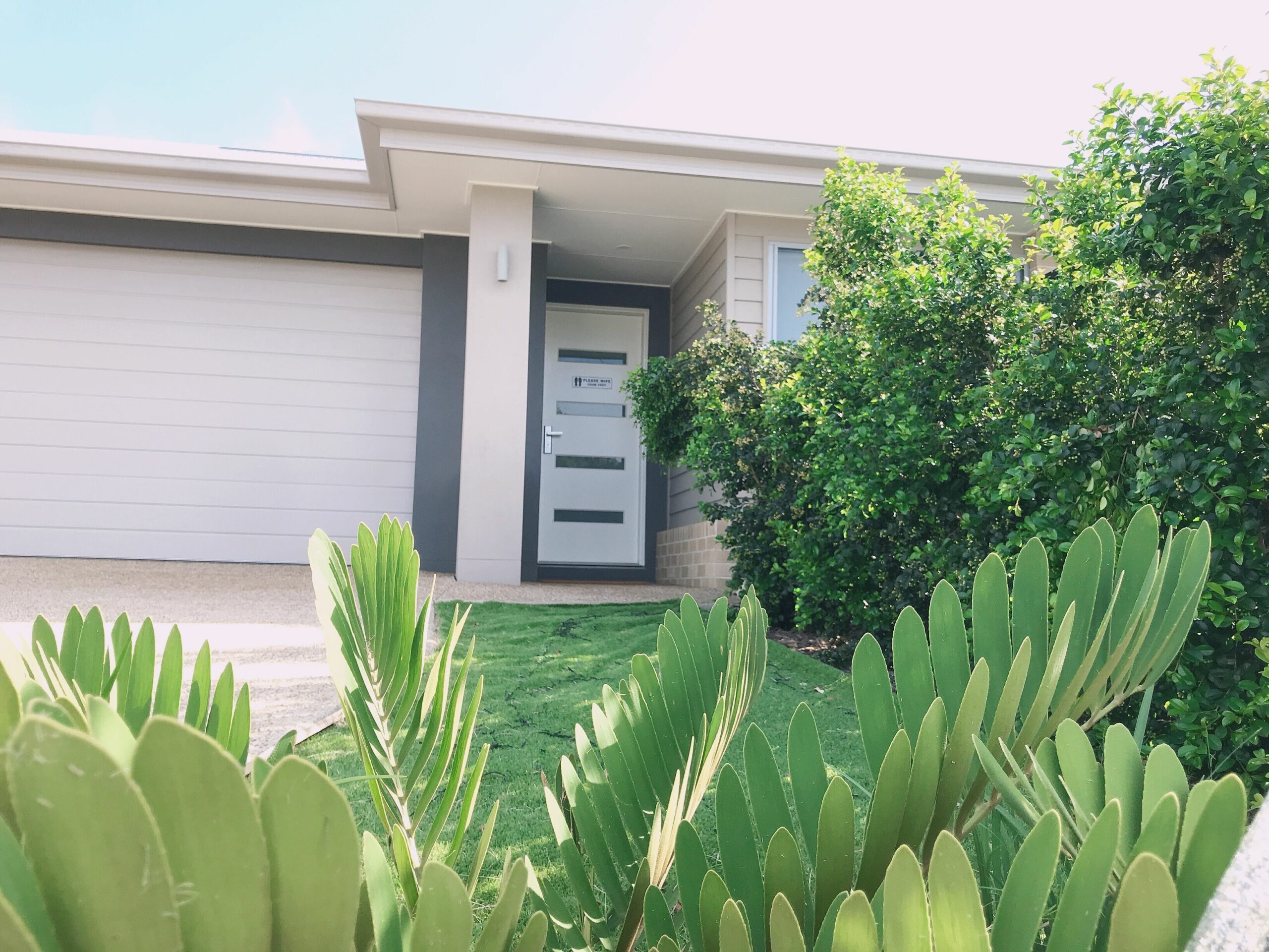 Entire Brand new Spacious House in Strathpine