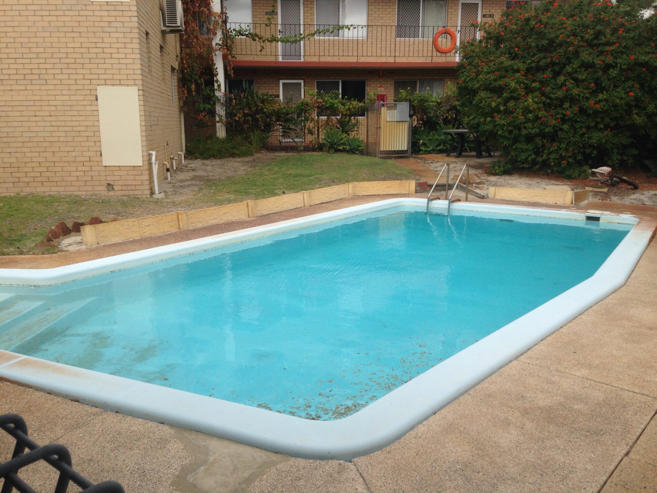 Affordable & Comfortable Inglewood Apartment With Pool