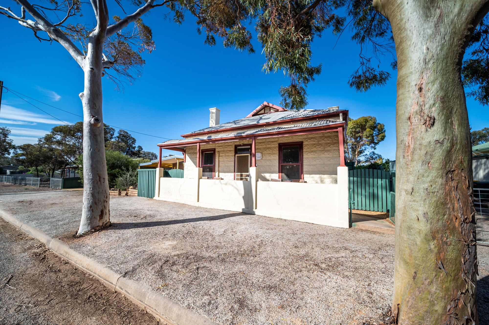 Hawker Bed and Breakfast