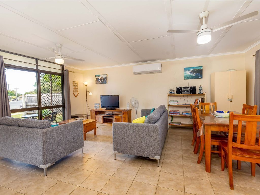 Dog Friendly Lowset Home With Room for a Boat, Wattle Ave, Bongaree