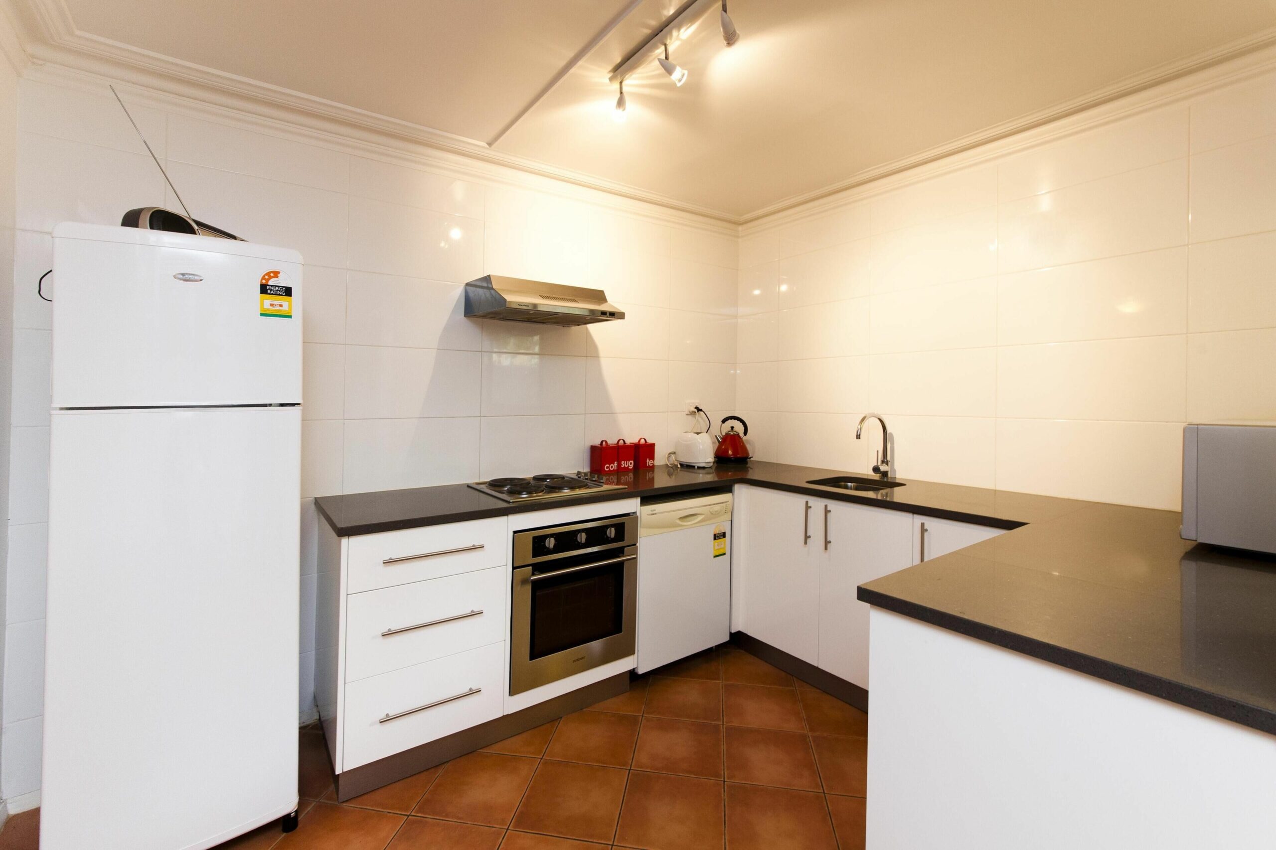 Stylish Subiaco Terrace Accommodation - 3 Bedrooms, Central Location