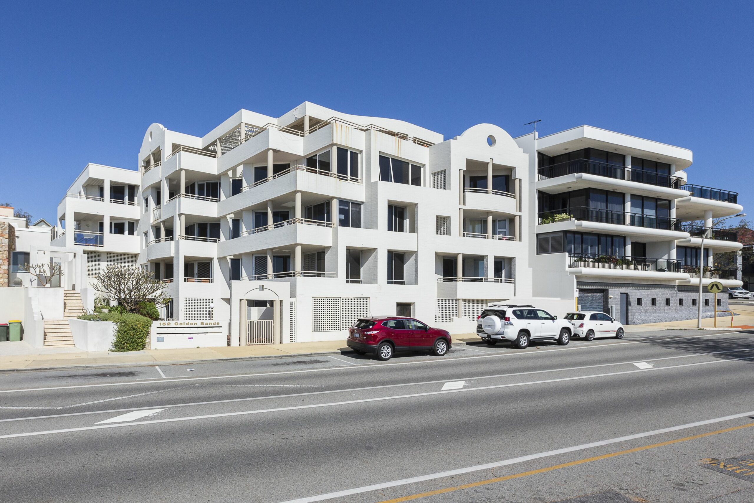 Gold Sands Beach Apartment