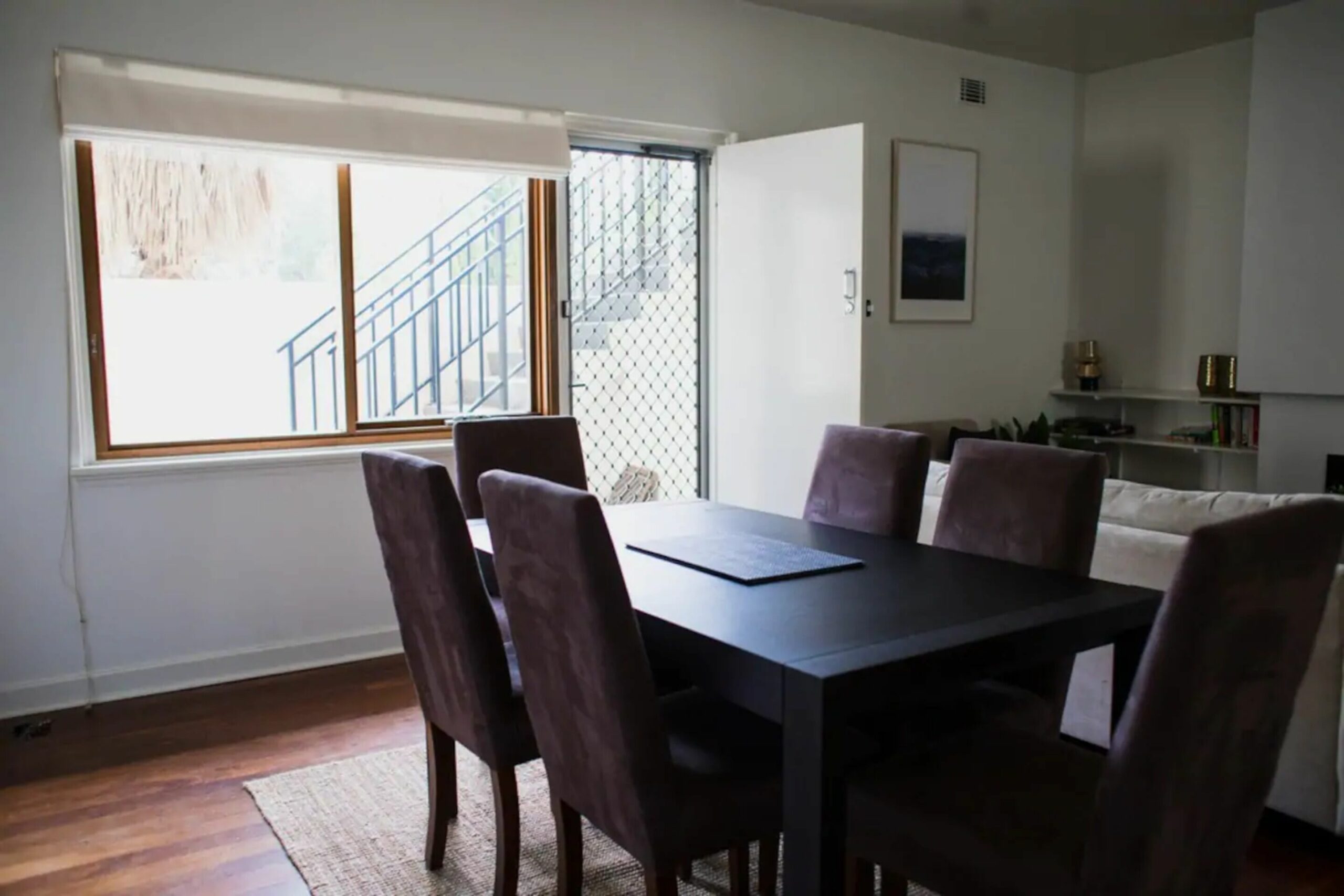 Cottesloe Beach Villa With Large Courtyard Sleeps 4