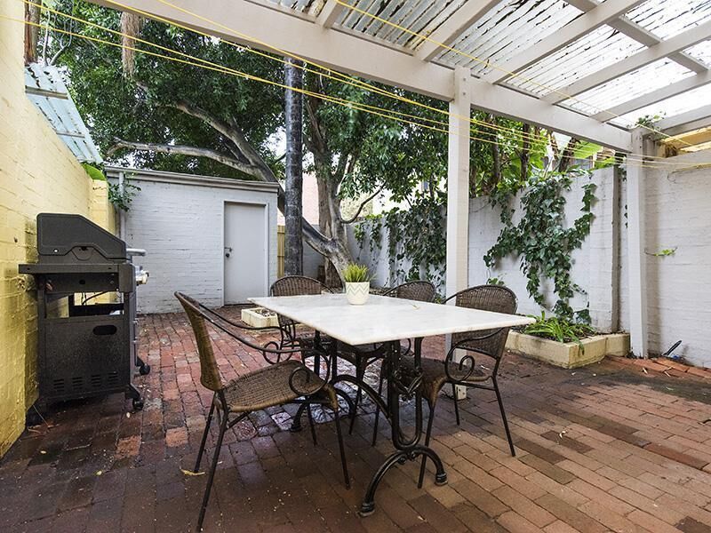 Stylish Subiaco Terrace Accommodation