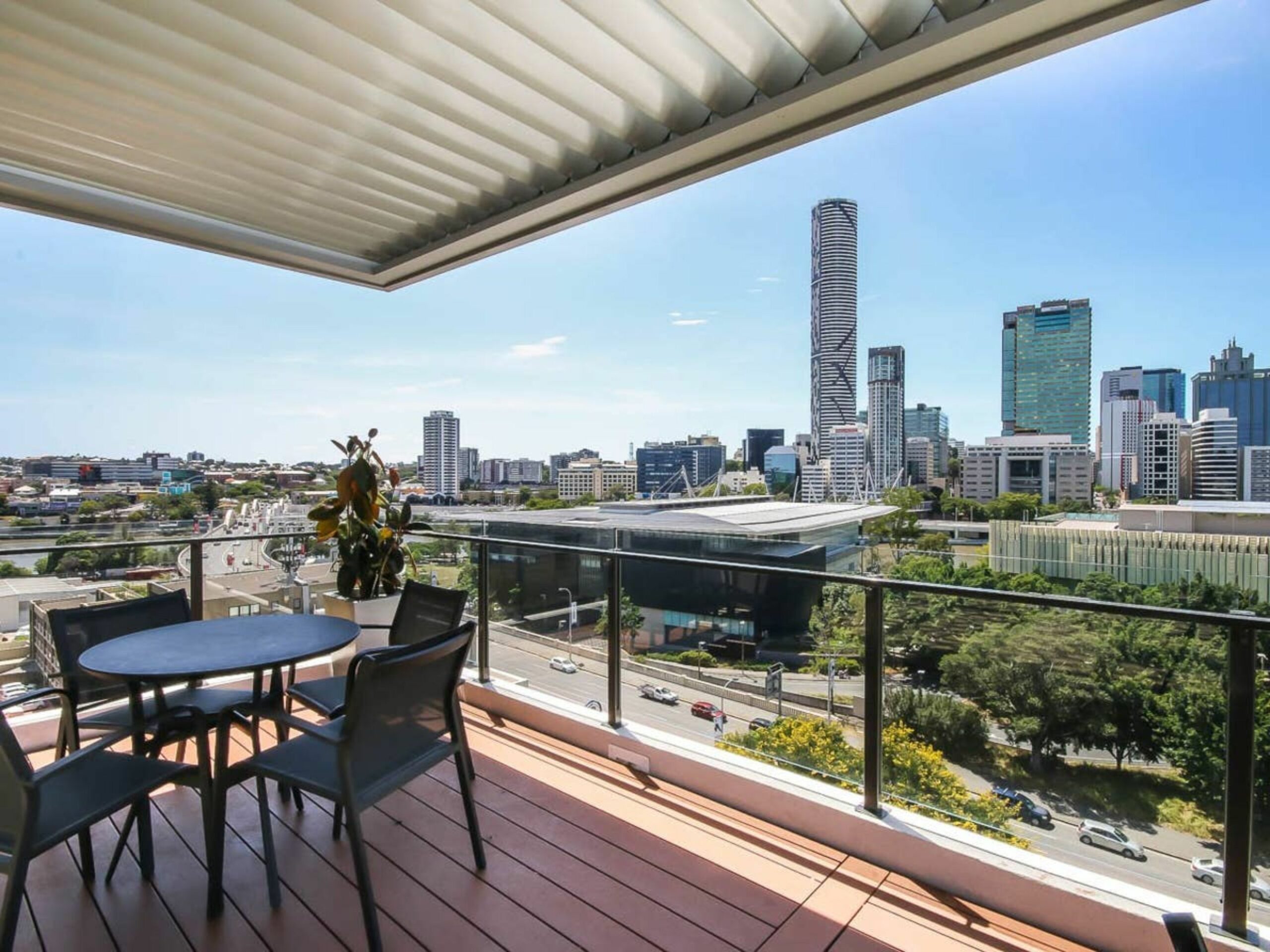 Chic Apartment In Walking Distance To Southbank