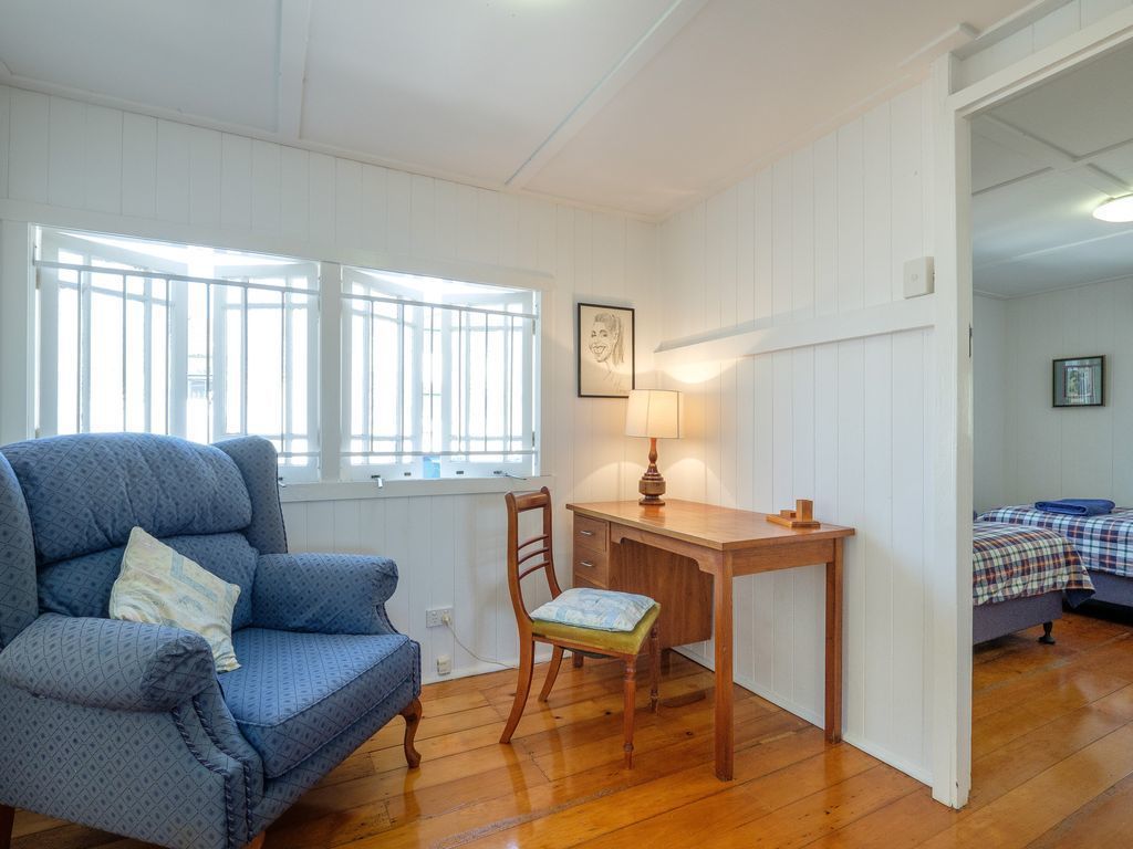 Fantastic Base for Business Meetings, Dinner Parties or Family get Together!