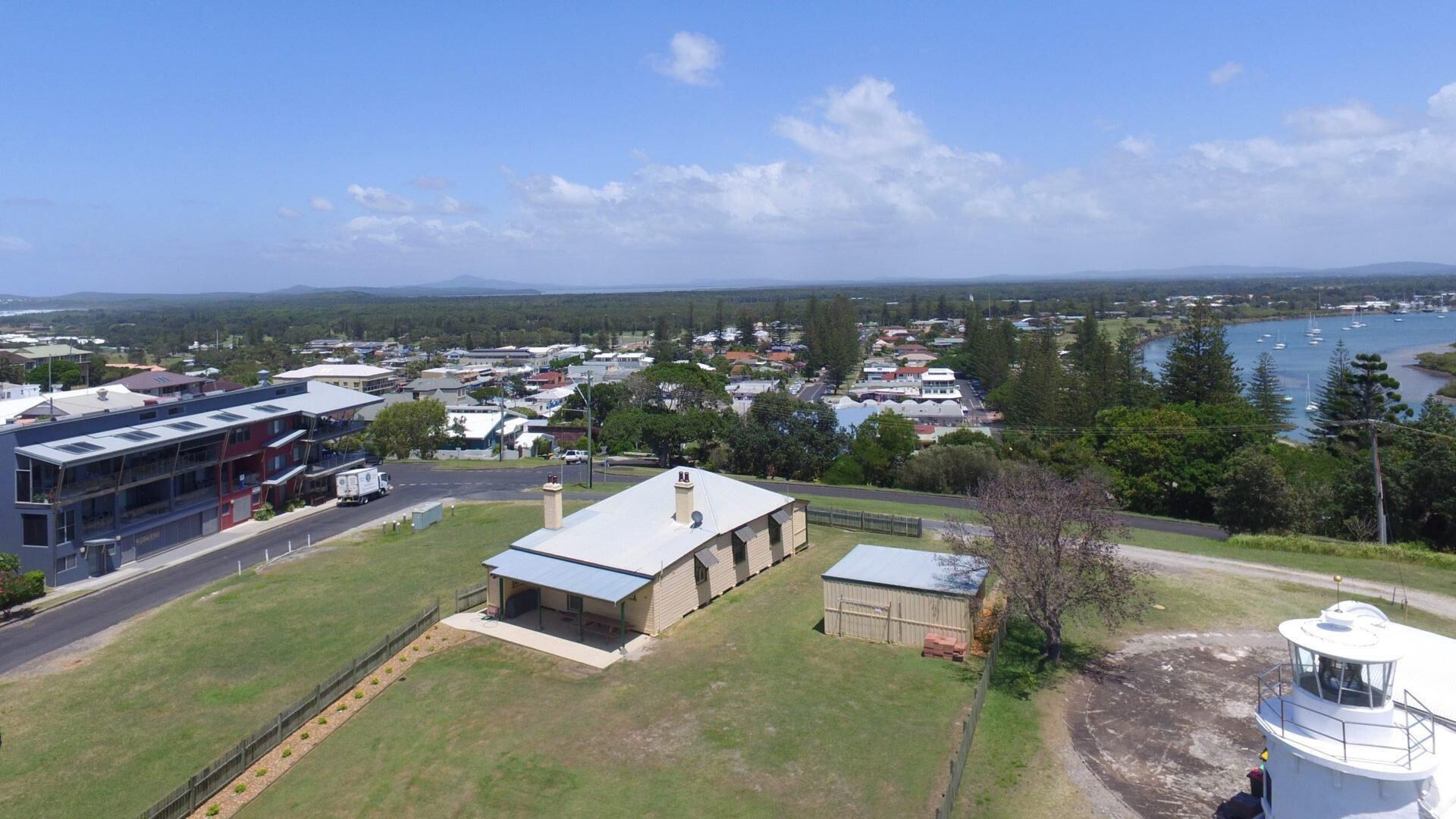 Yamba Pilot Cottage 2 - Pets Welcome