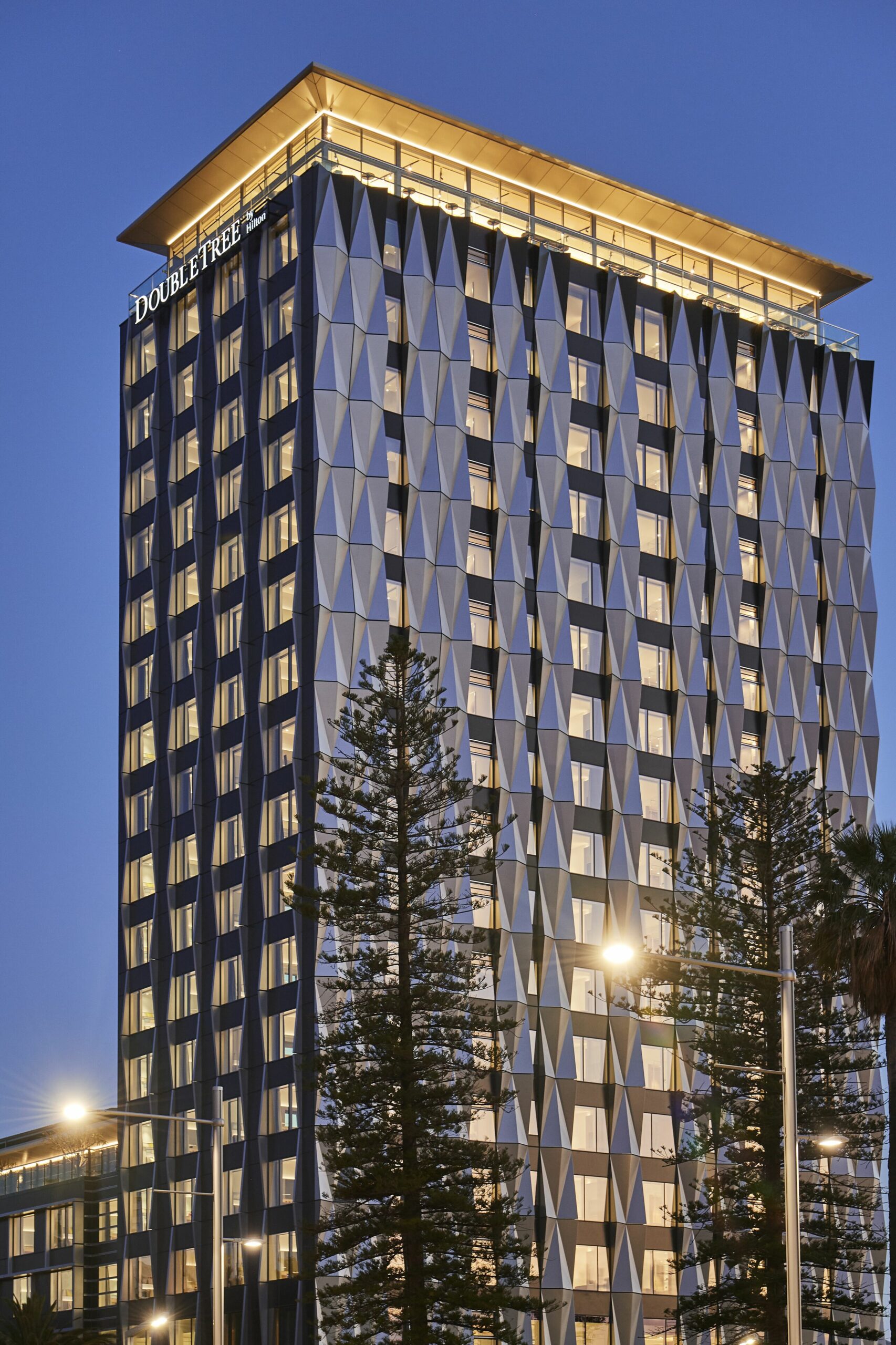 DoubleTree by Hilton Perth Waterfront