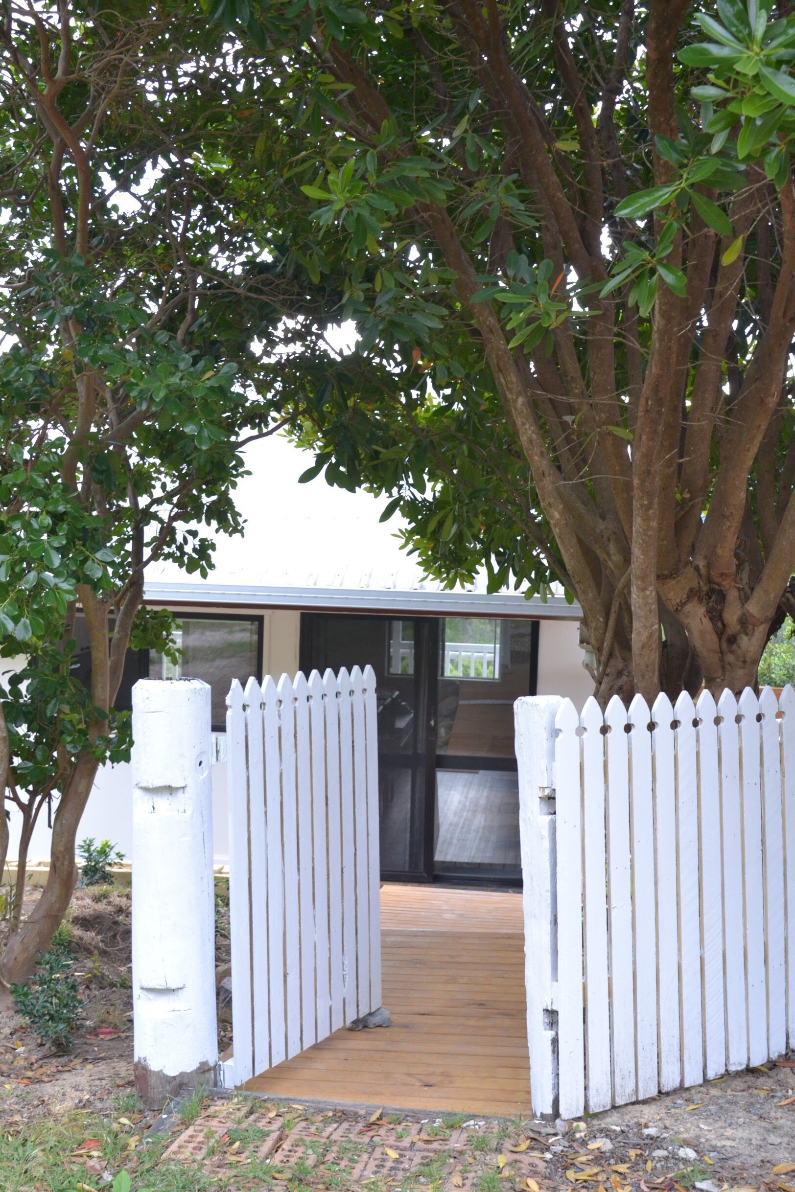 Currumbin Valley View Cottage