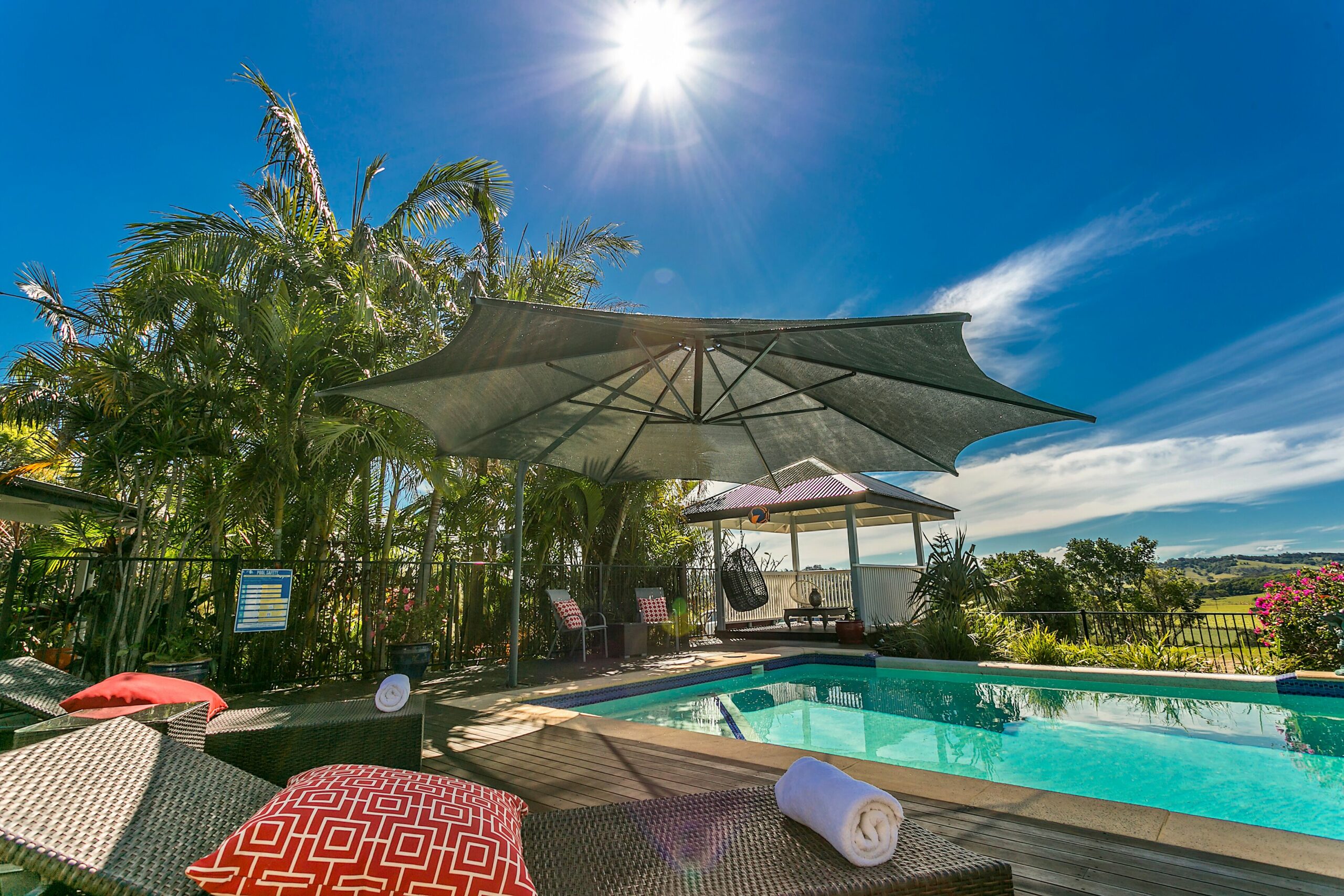 Luxury Hinterland Retreat close to Byron Bay, Suffolk Park and Lennox Head