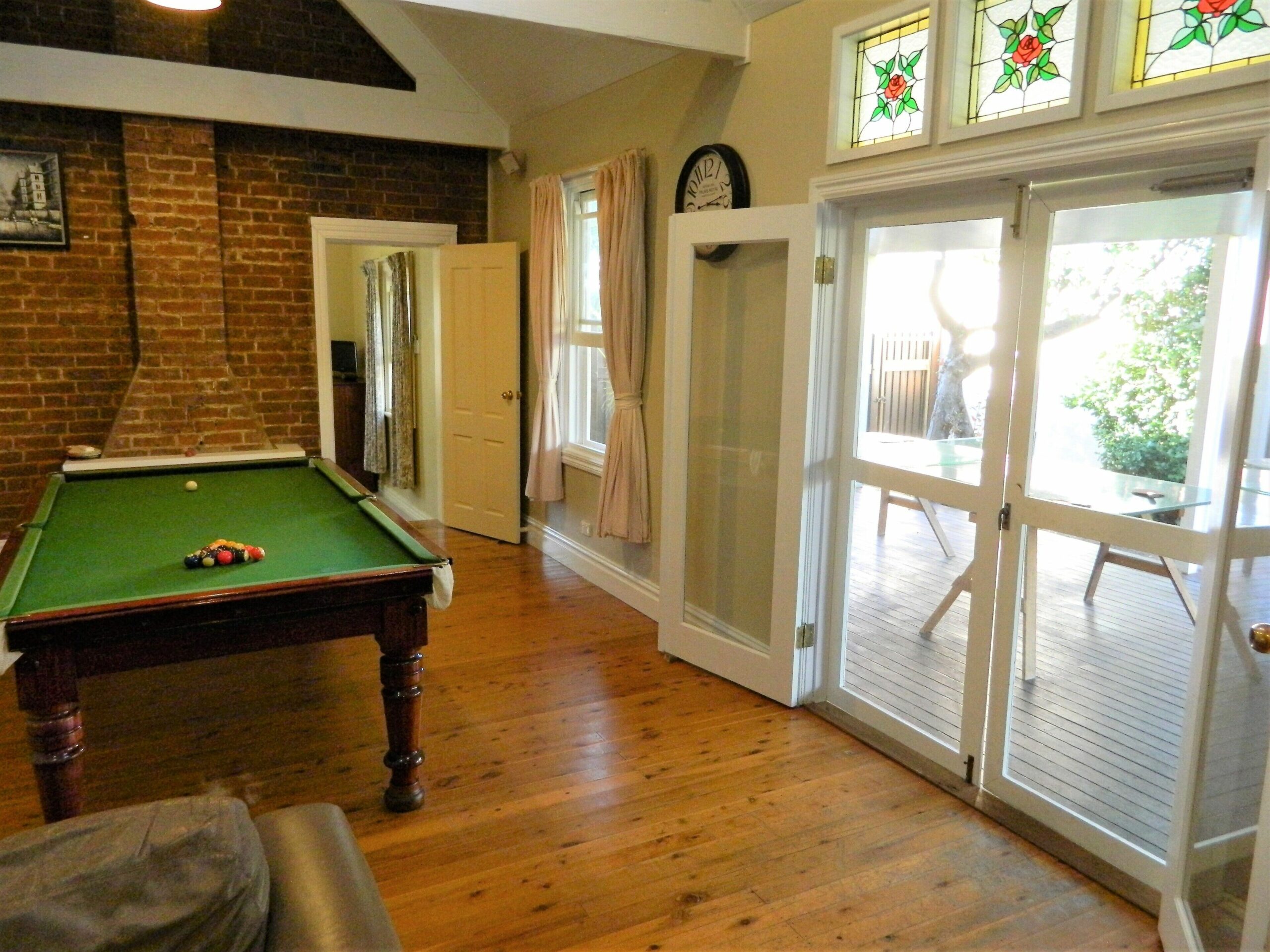 Beautiful Horatio House with great entertaining areas in a quiet no through road