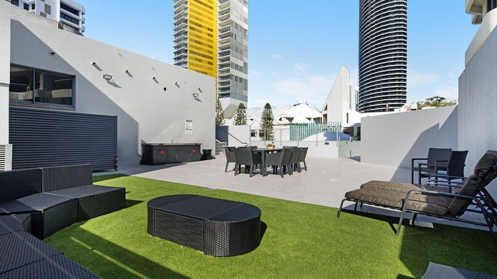 Victoria Square Apartments Broadbeach - Level 4