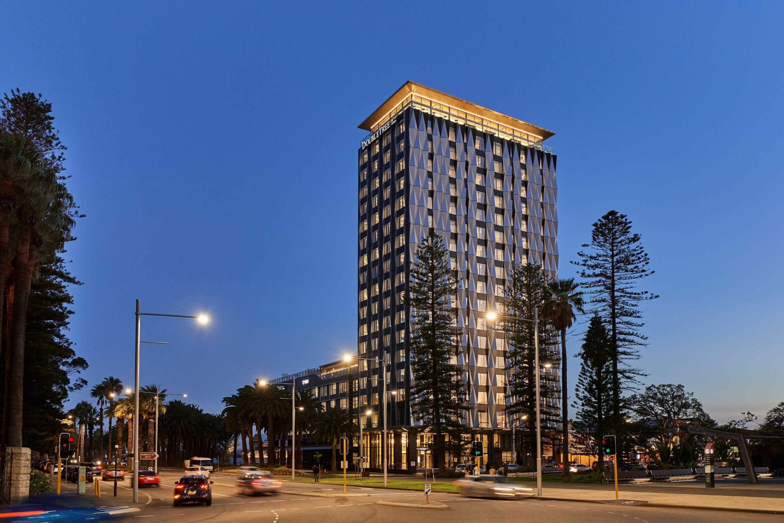 DoubleTree by Hilton Perth Waterfront